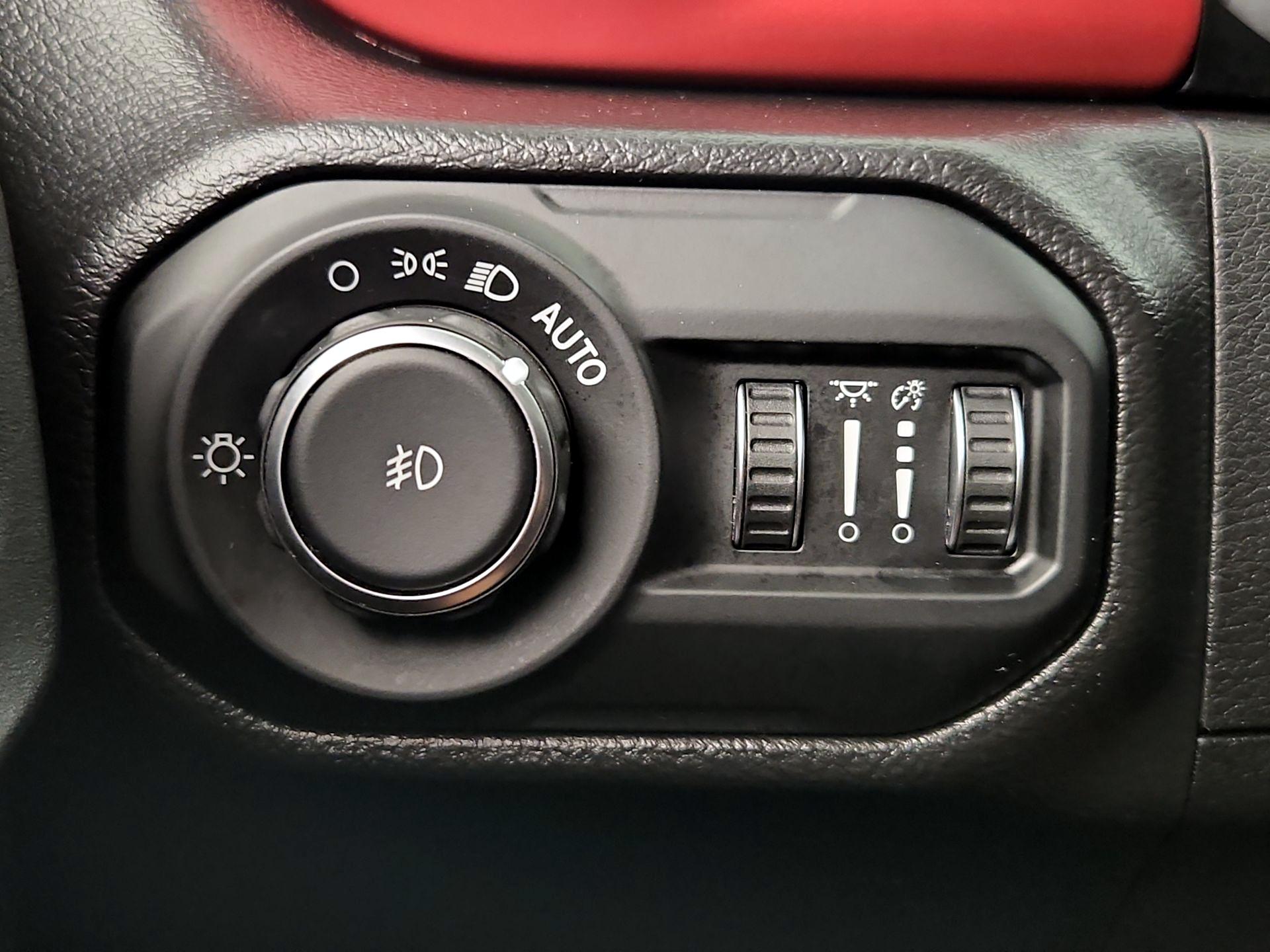 Thumbnail: 2022 Jeep Wrangler - 13