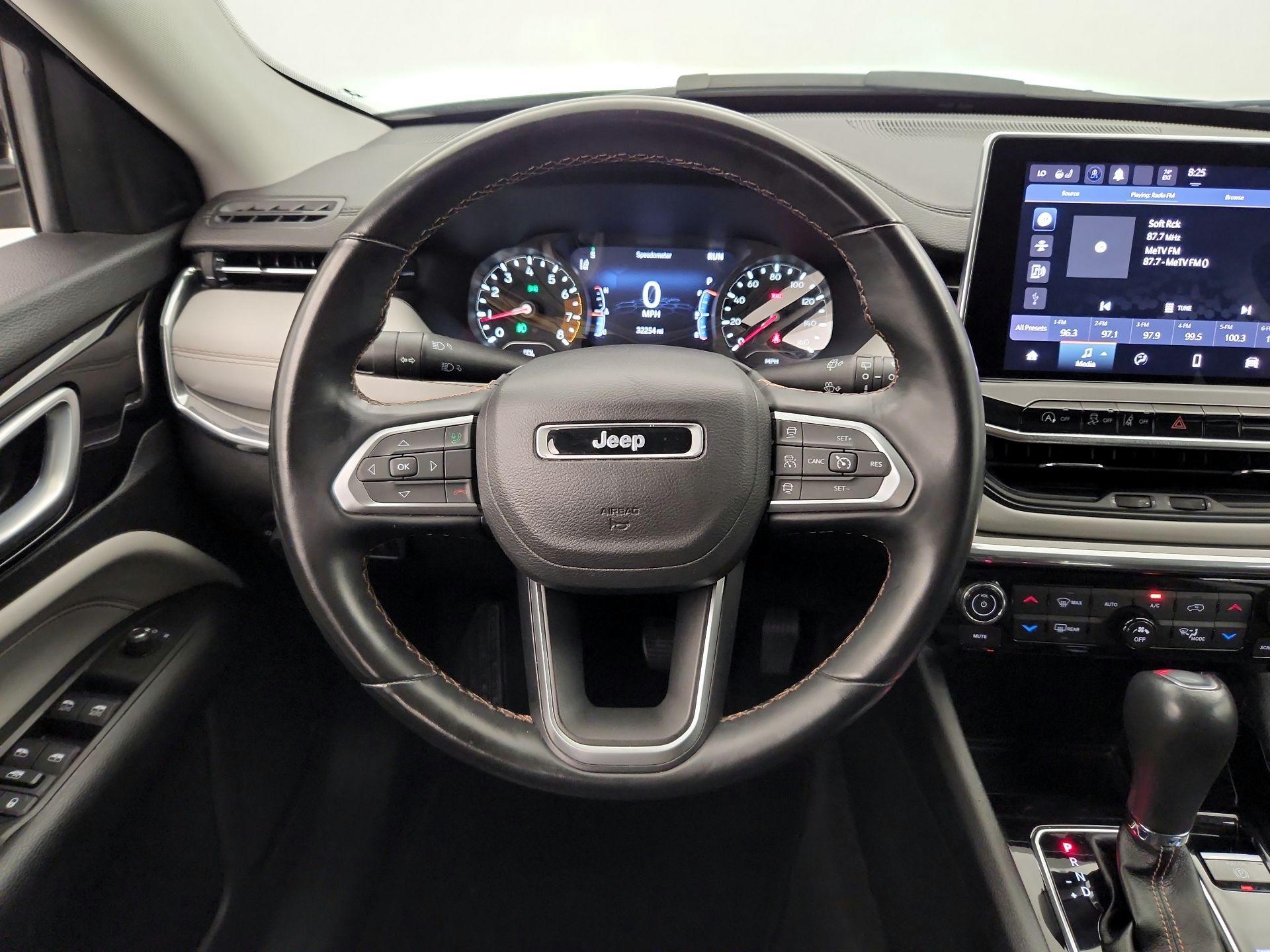 Thumbnail: 2022 Jeep Compass - 10