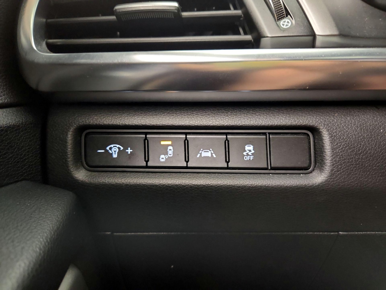 2022 Kia Telluride S - Photo 14