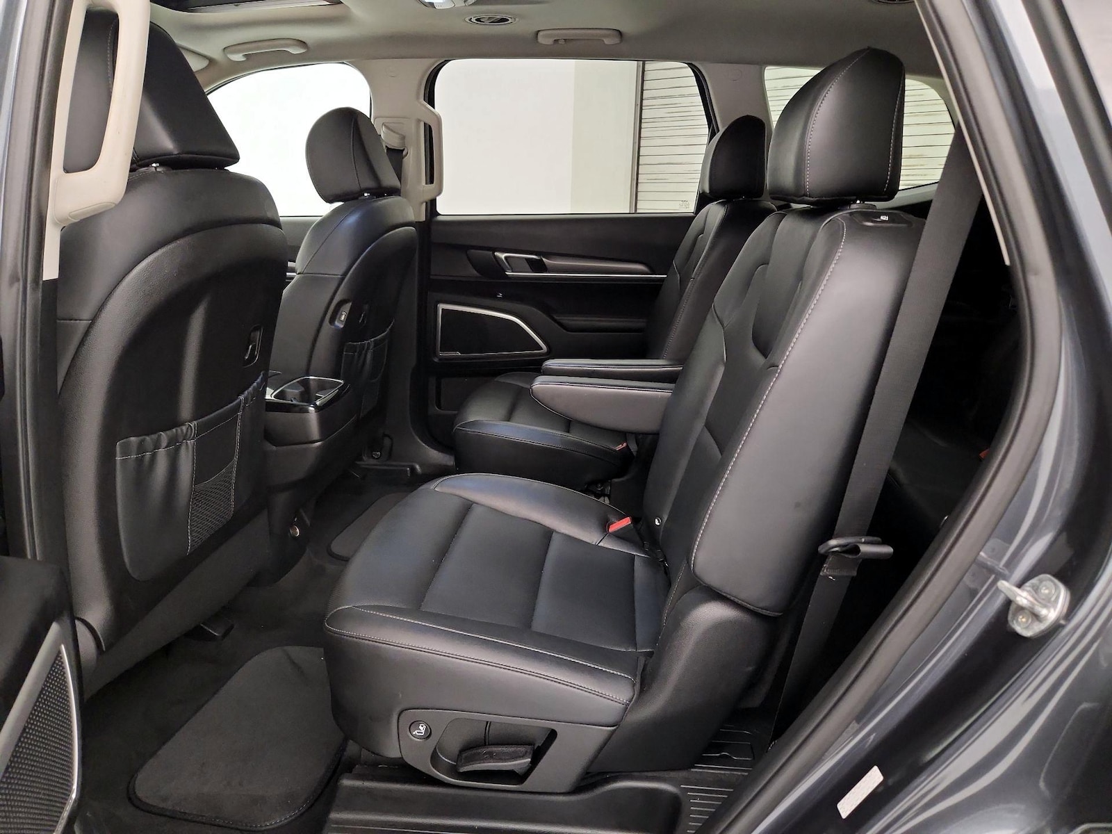 2022 Kia Telluride S - Photo 22