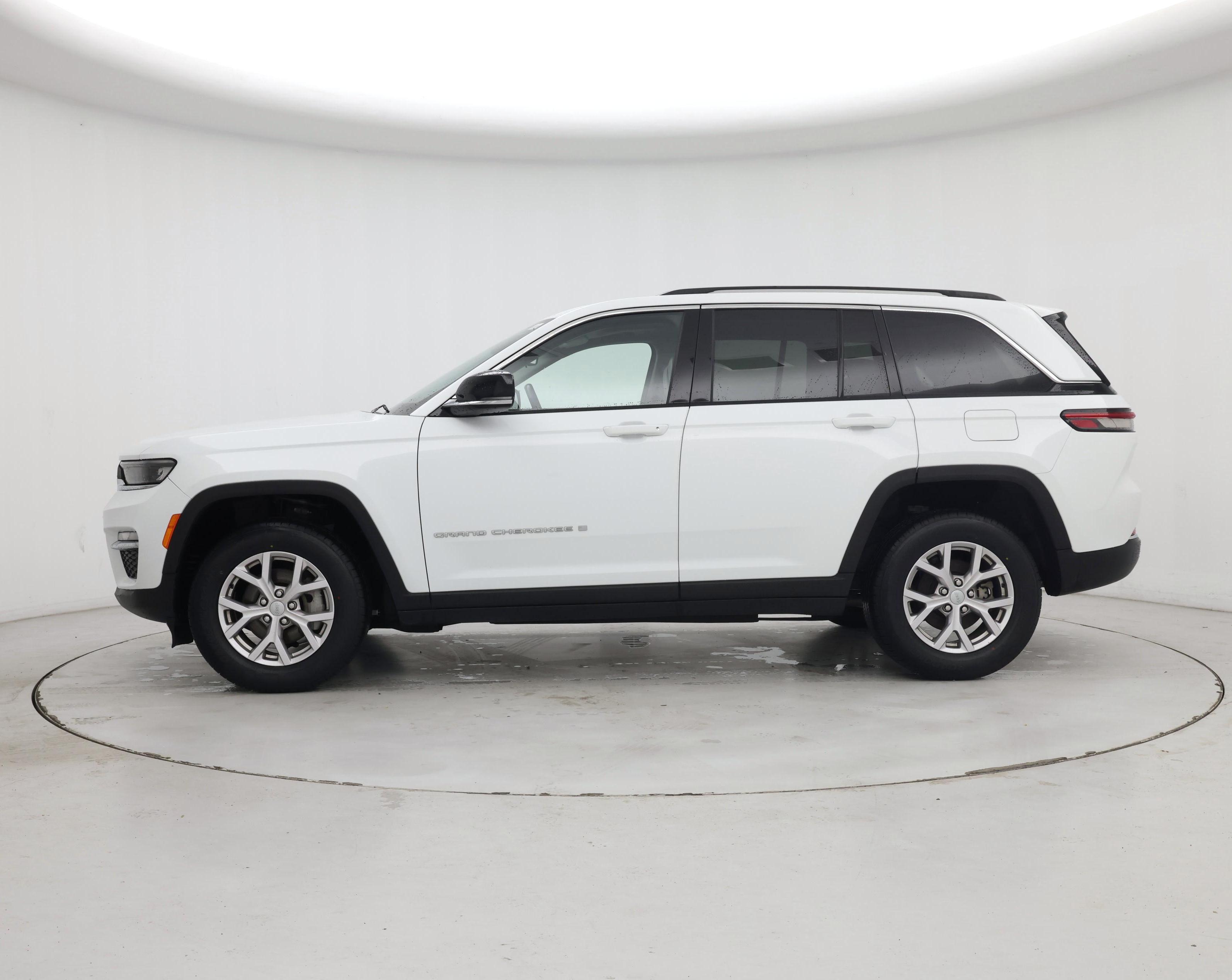 Thumbnail: 2022 Jeep Grand Cherokee - 3