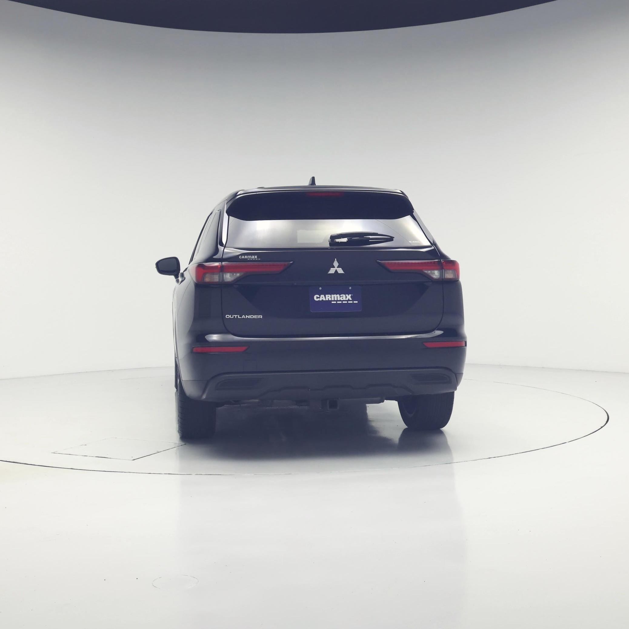 Thumbnail: 2022 Mitsubishi Outlander - 6