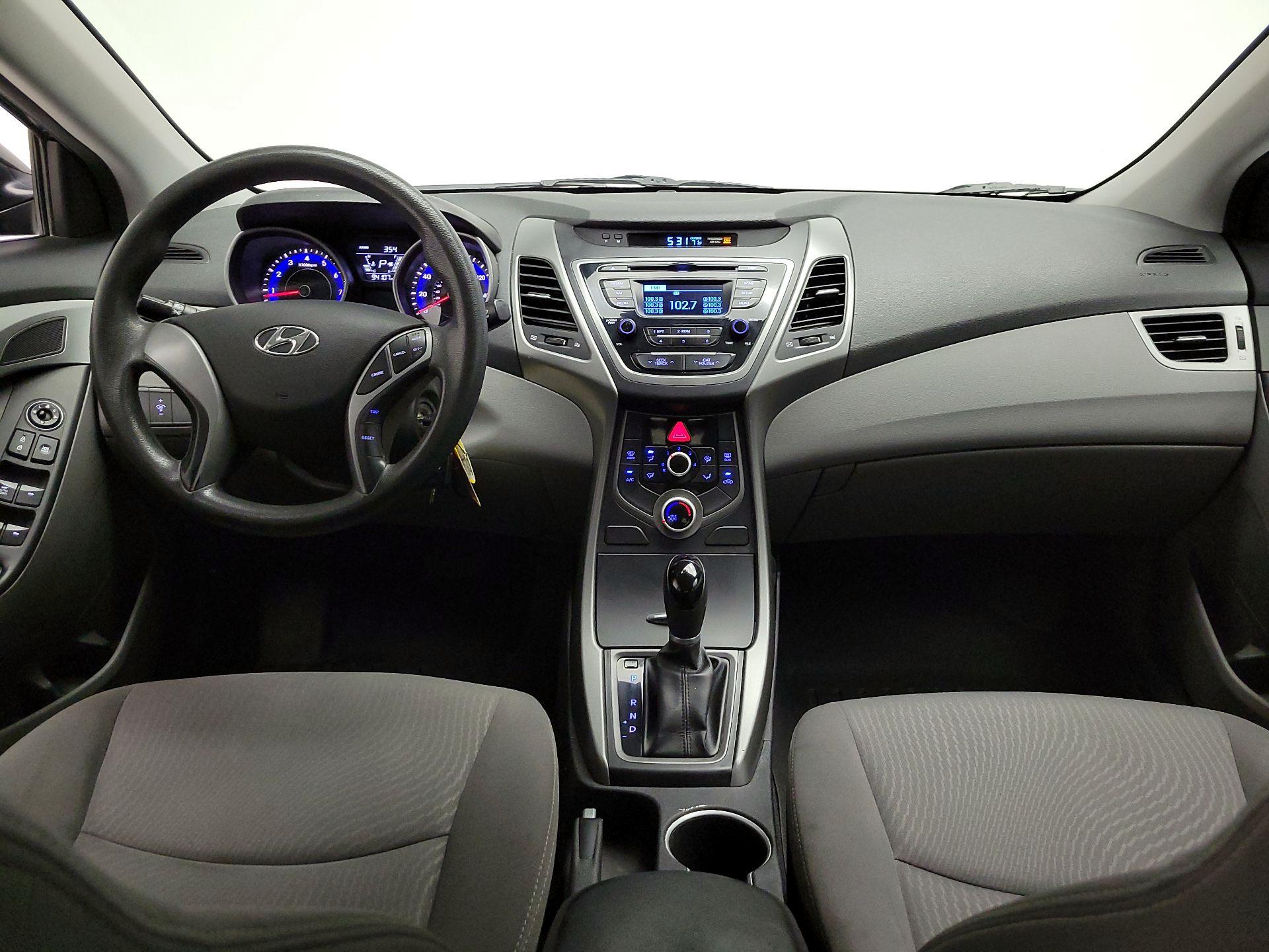Thumbnail: 2016 Hyundai Elantra - 9