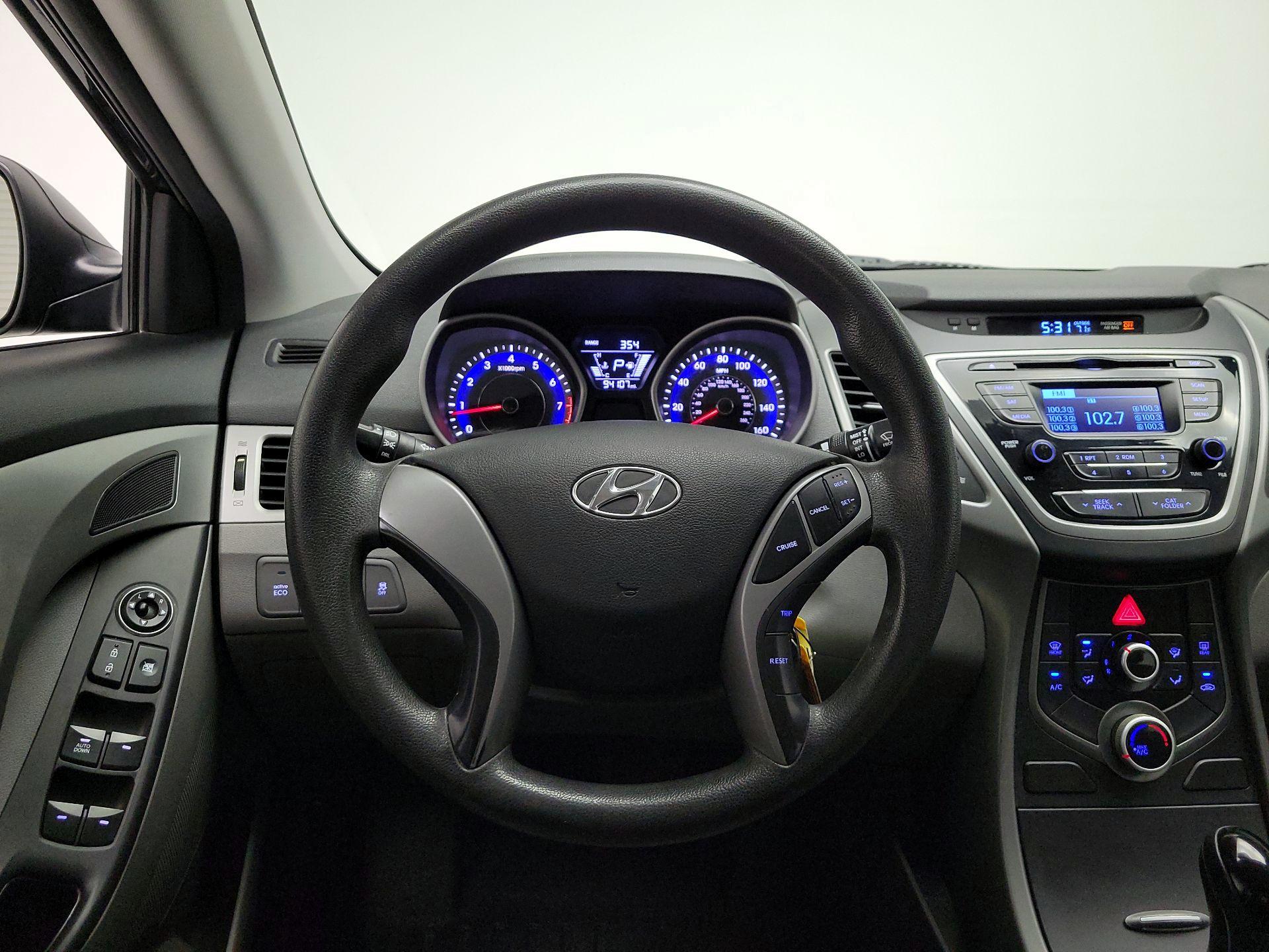 Thumbnail: 2016 Hyundai Elantra - 10