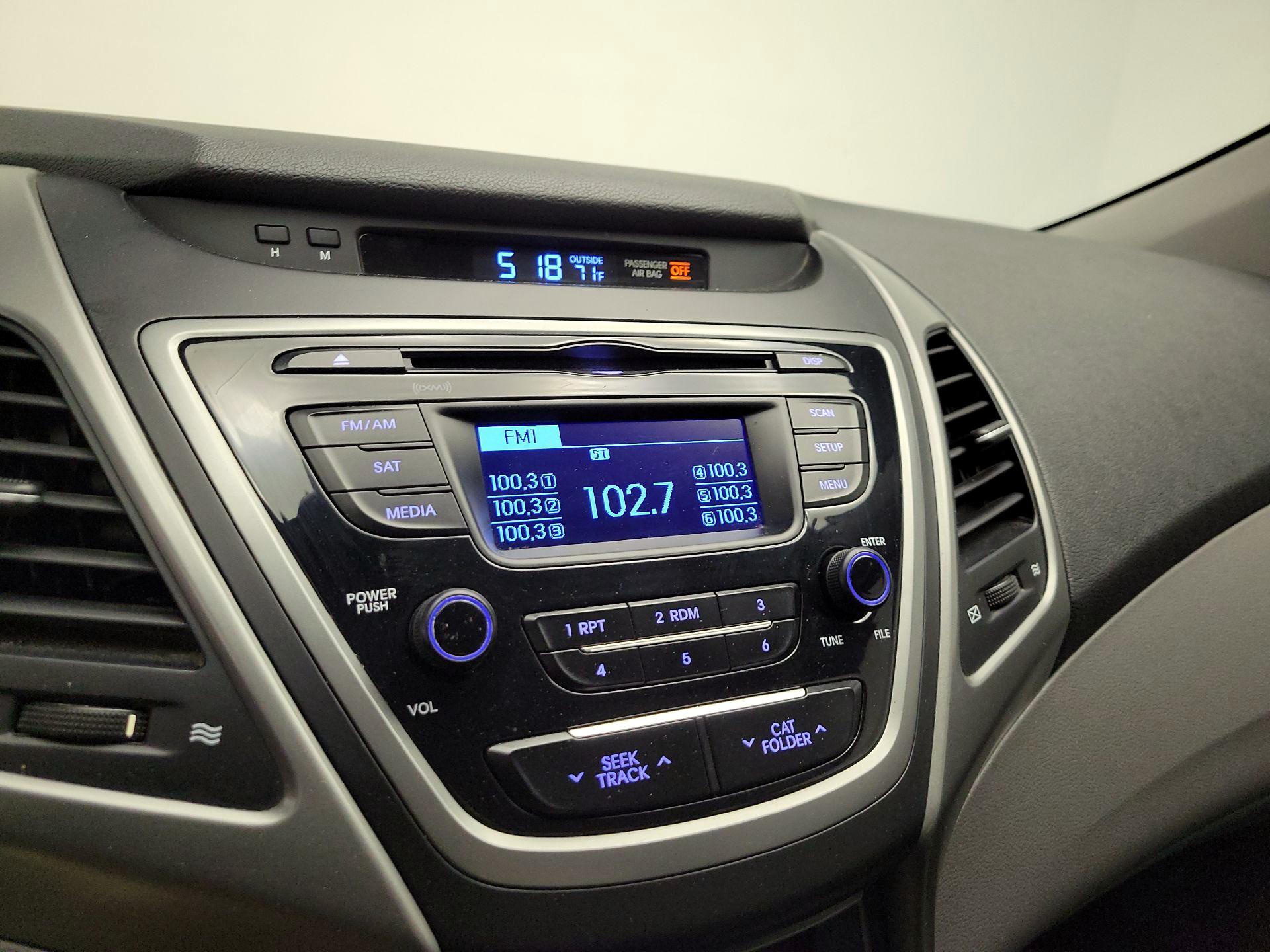 Thumbnail: 2016 Hyundai Elantra - 14