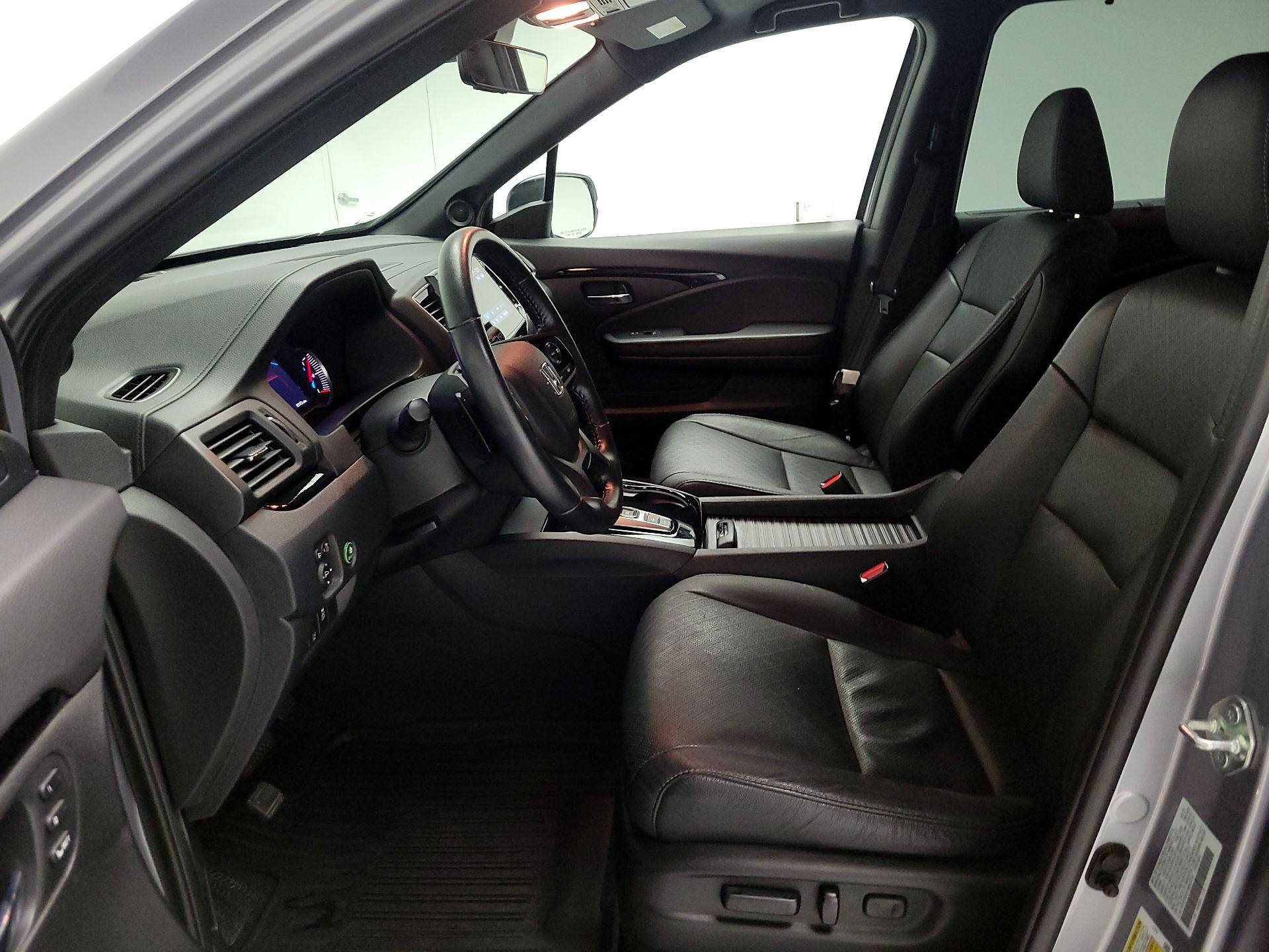 Thumbnail: 2021 Honda Passport - 11