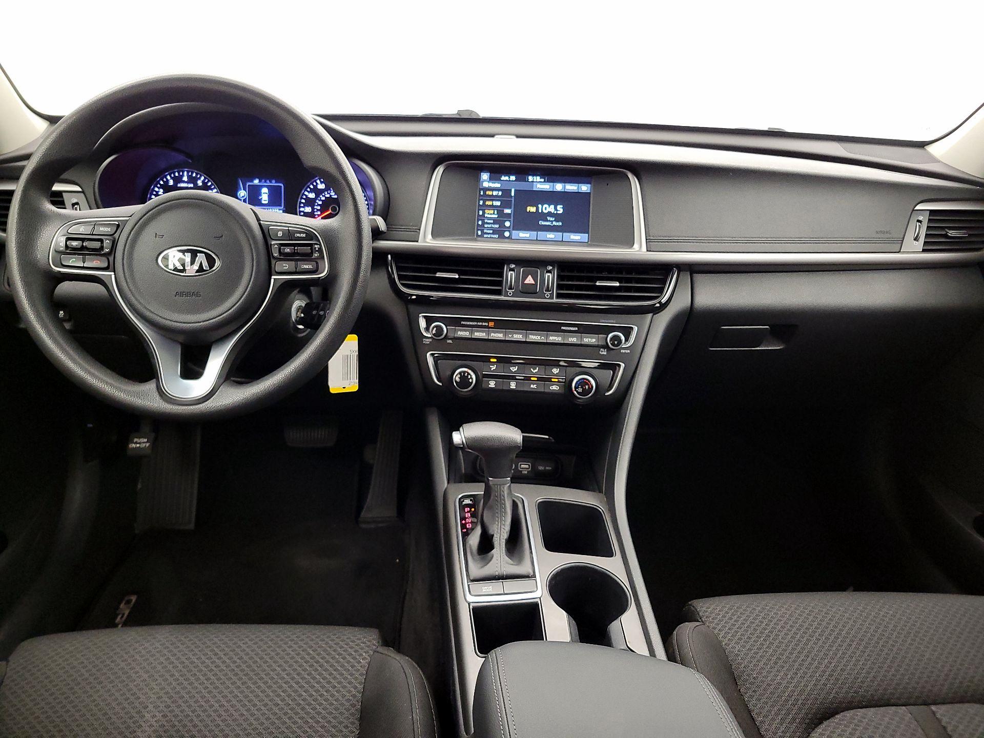 Thumbnail: 2018 Kia Optima - 9