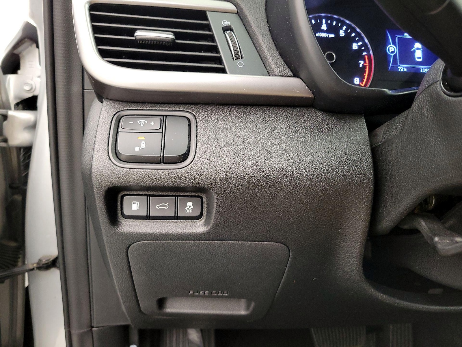 2018 Kia Optima LX - Photo 14