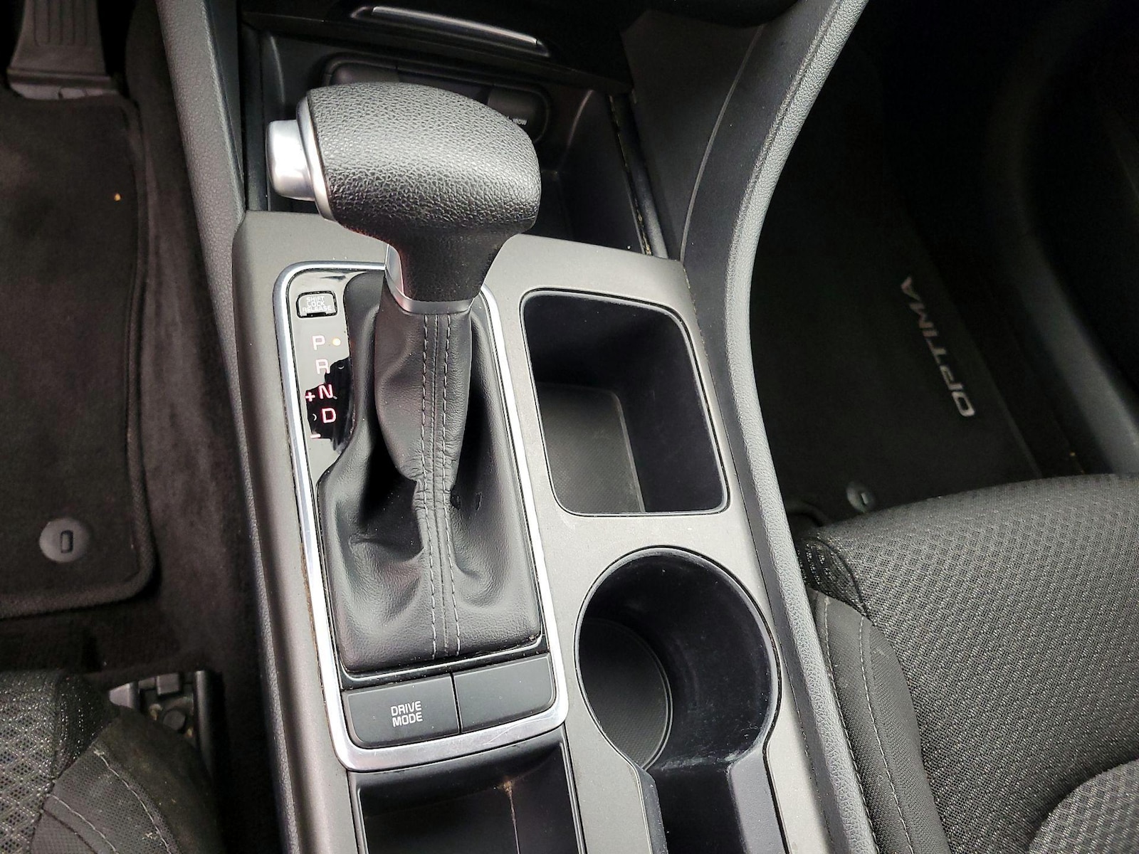 2018 Kia Optima LX - Photo 18