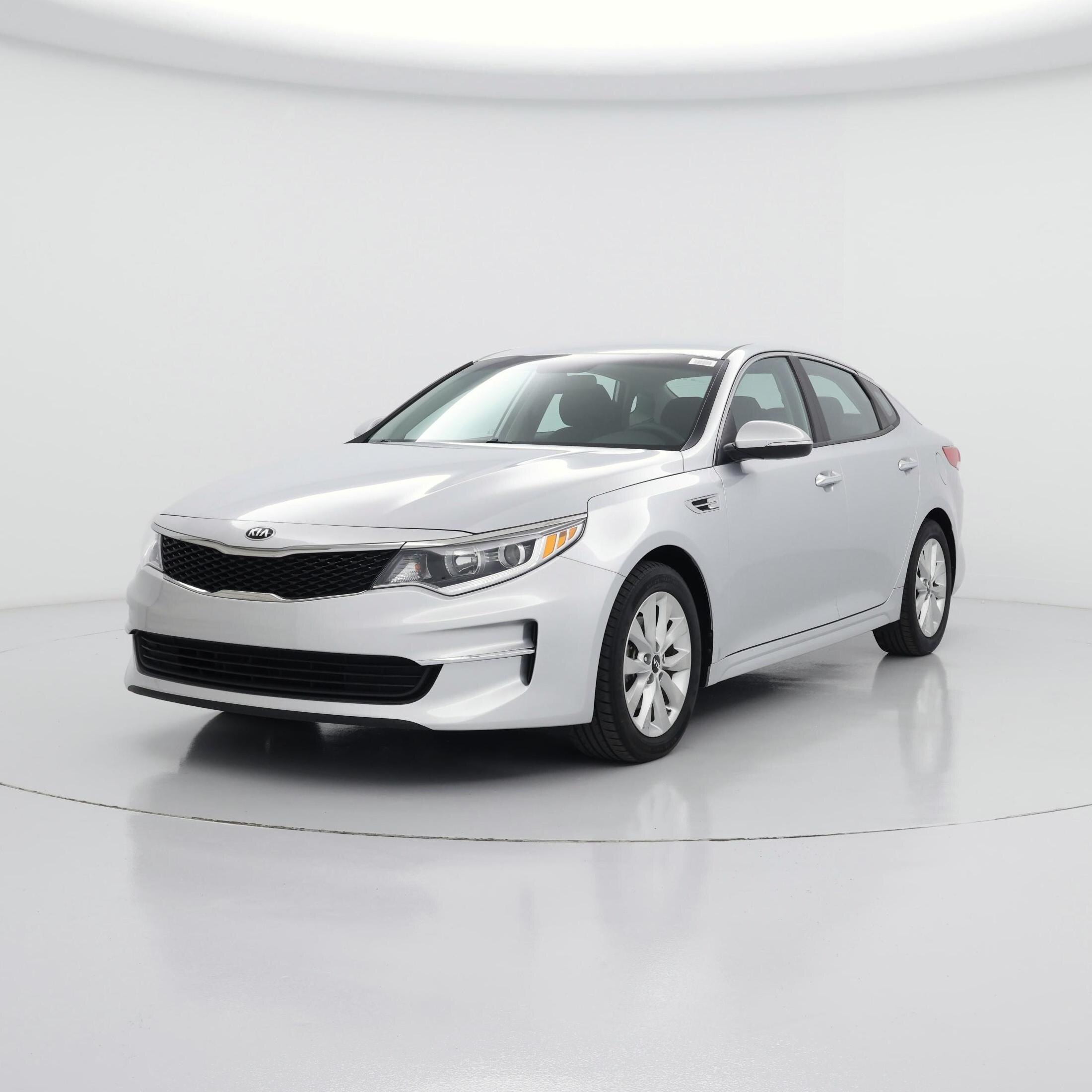 Thumbnail: 2018 Kia Optima - 4