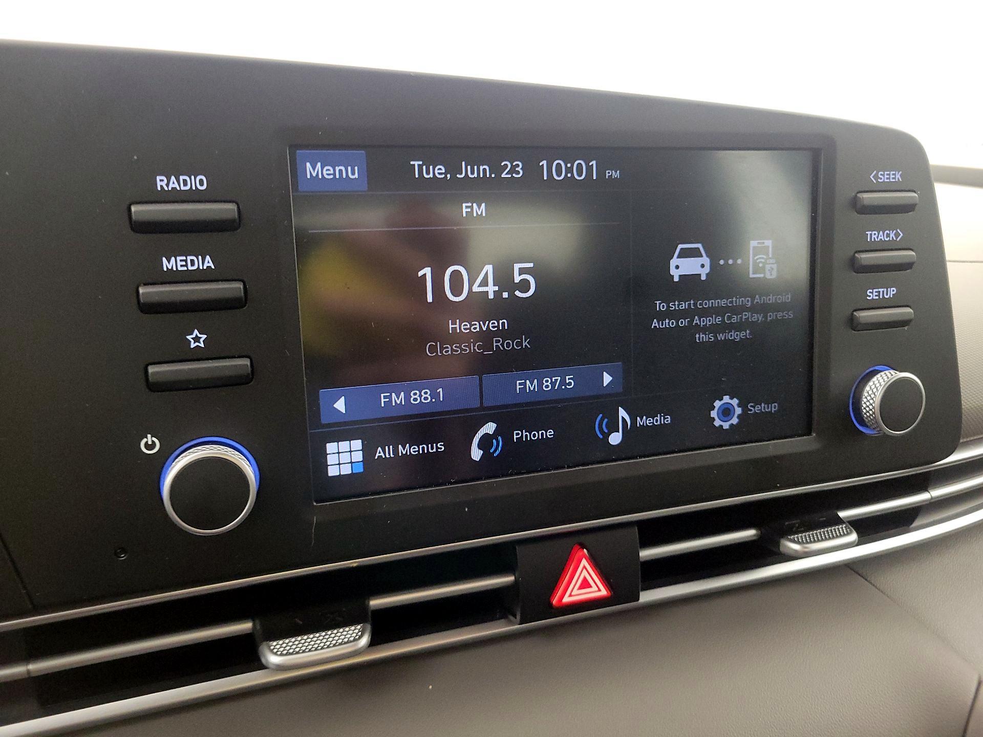 Thumbnail: 2025 Hyundai Elantra - 15
