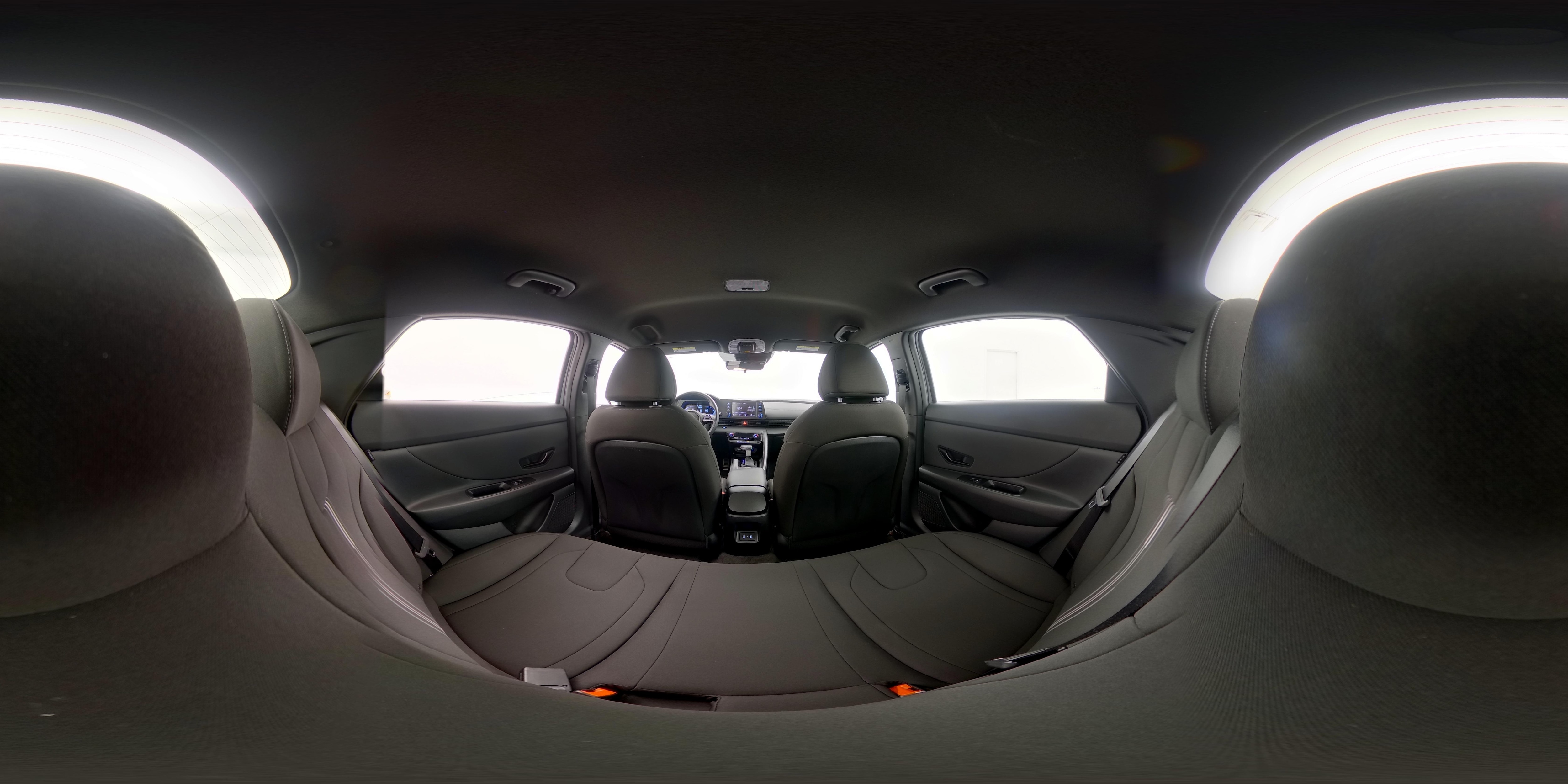 2025 Hyundai Elantra SEL - Photo 25