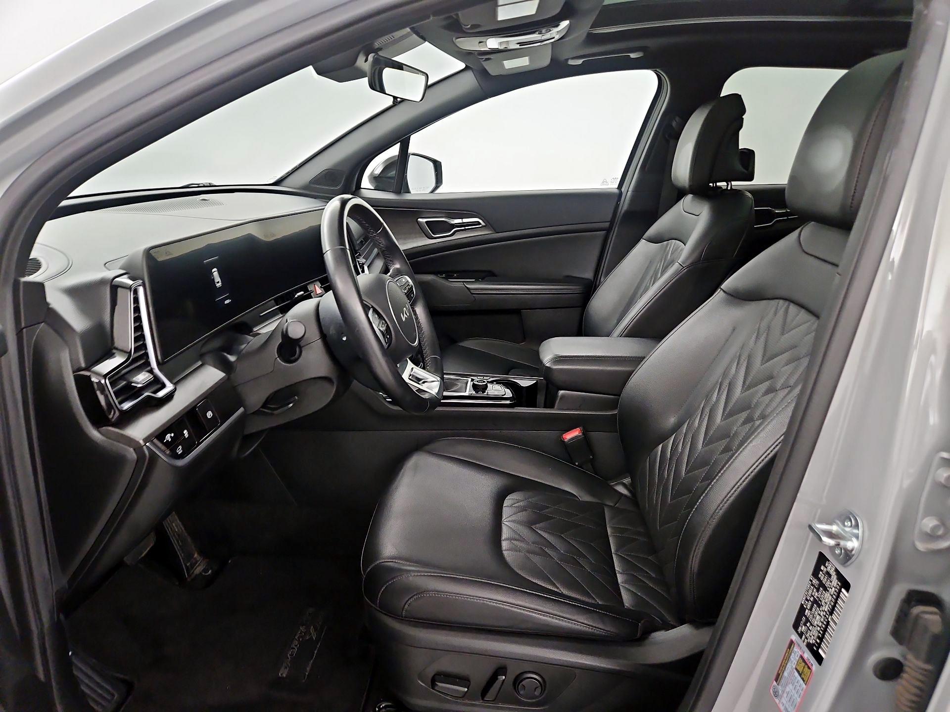 Thumbnail: 2023 Kia Sportage - 9
