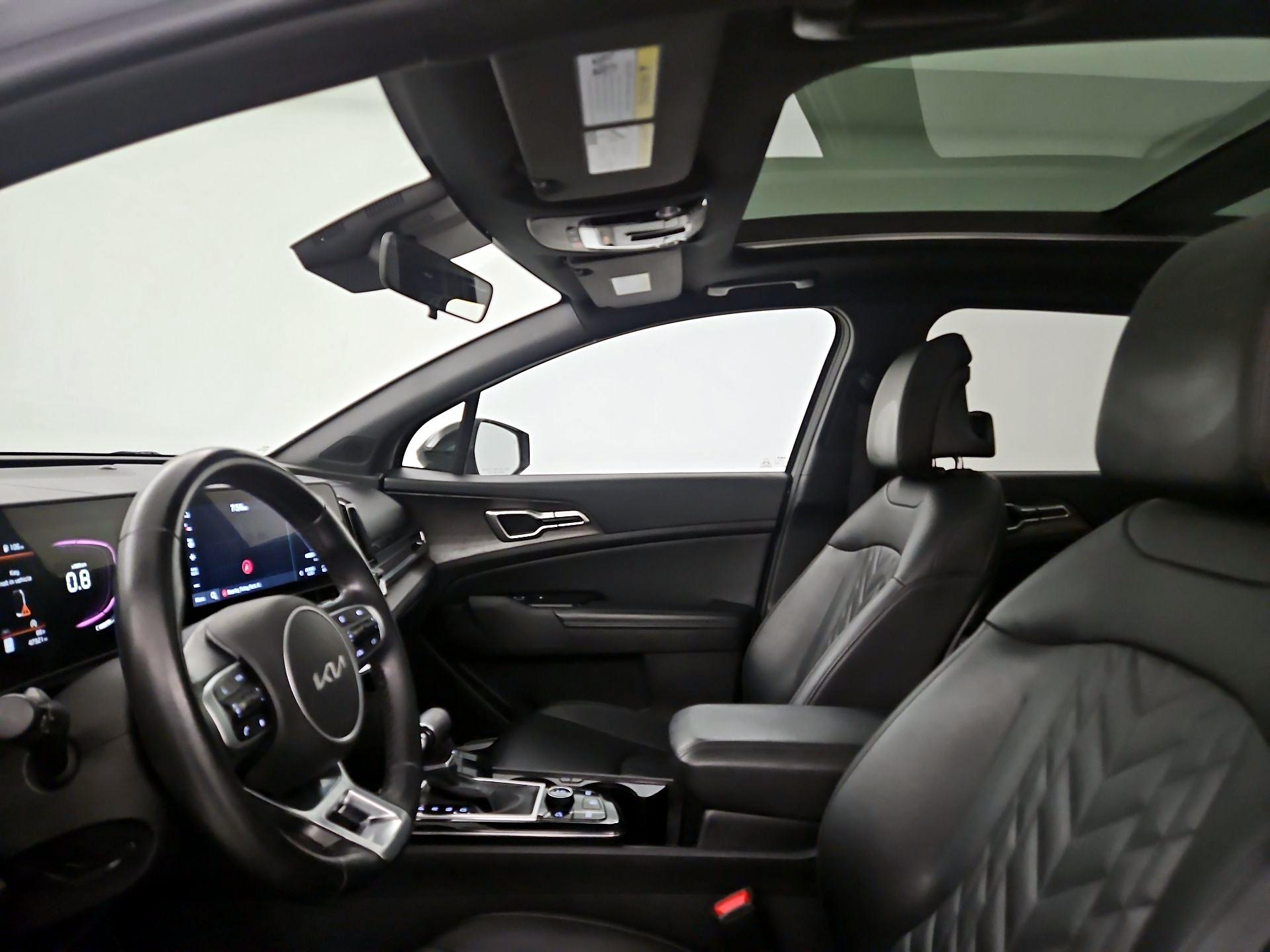 Thumbnail: 2023 Kia Sportage - 18