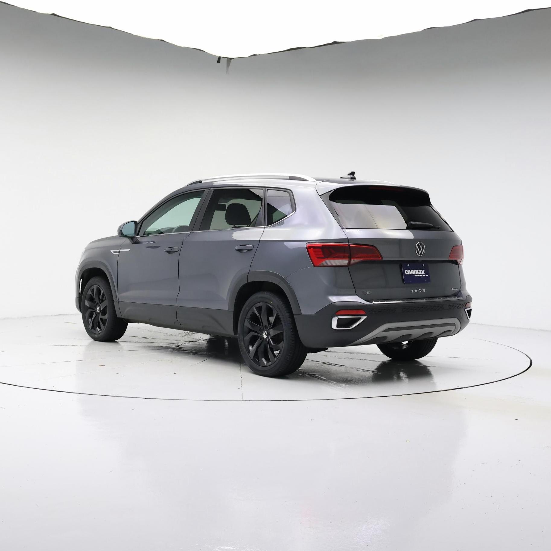 Thumbnail: 2022 Volkswagen Taos - 2