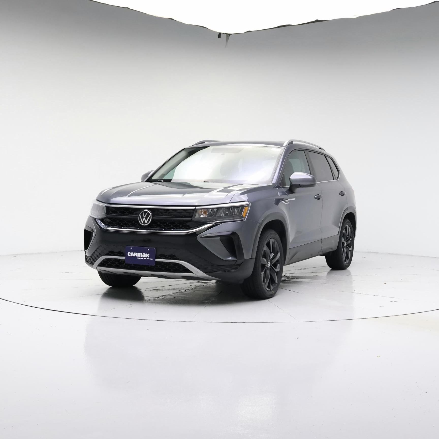 Thumbnail: 2022 Volkswagen Taos - 4