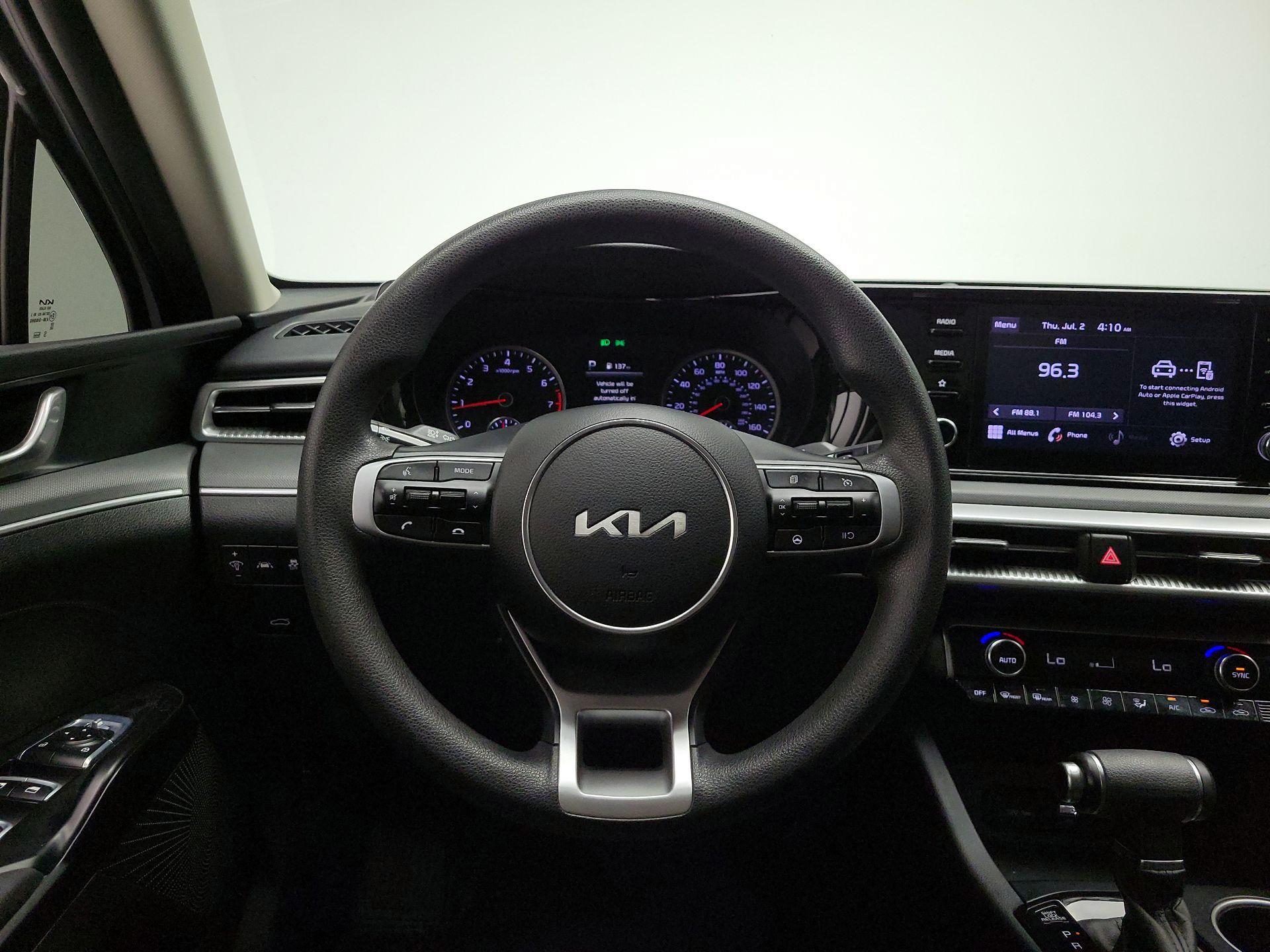 Thumbnail: 2023 Kia K5 - 10