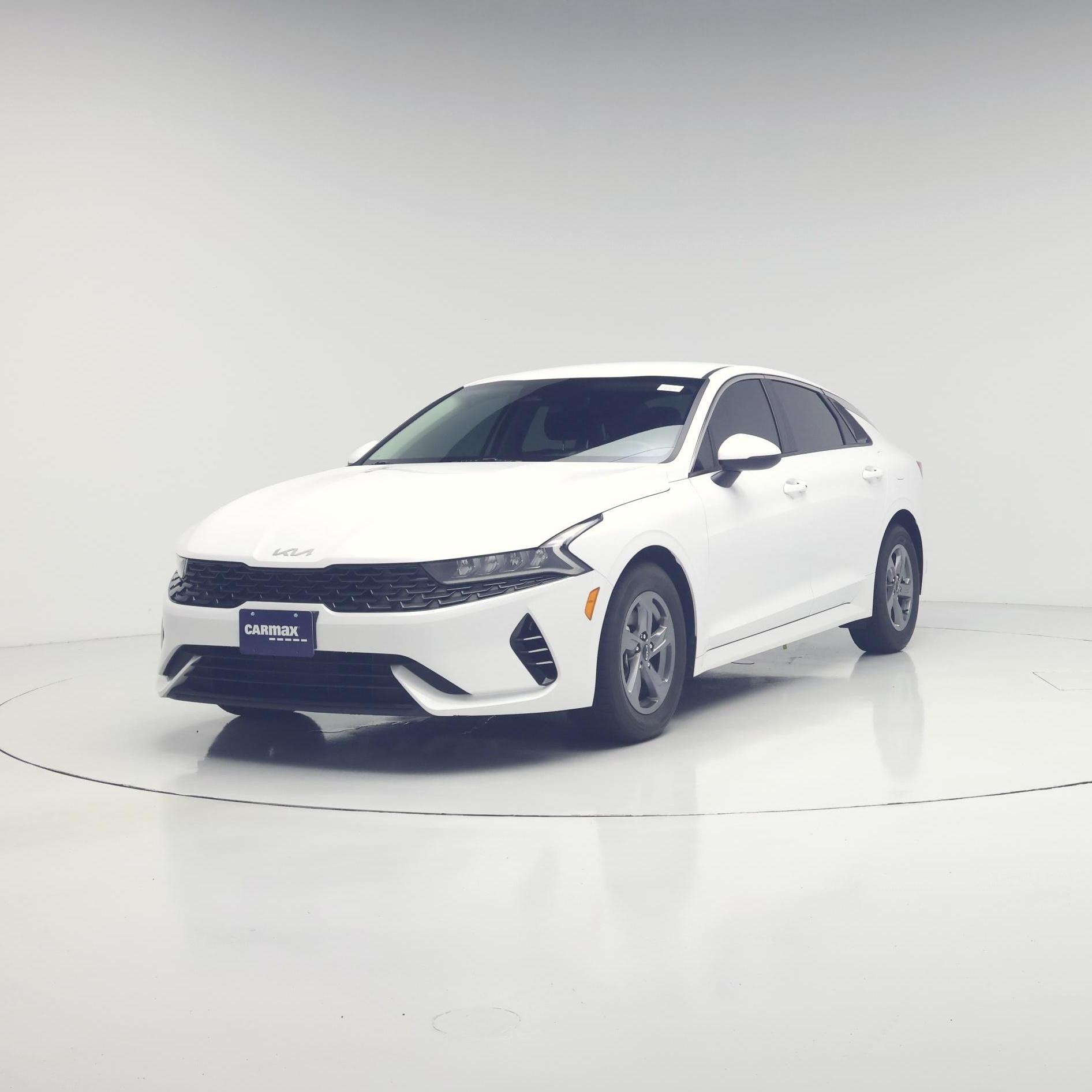 Thumbnail: 2023 Kia K5 - 4