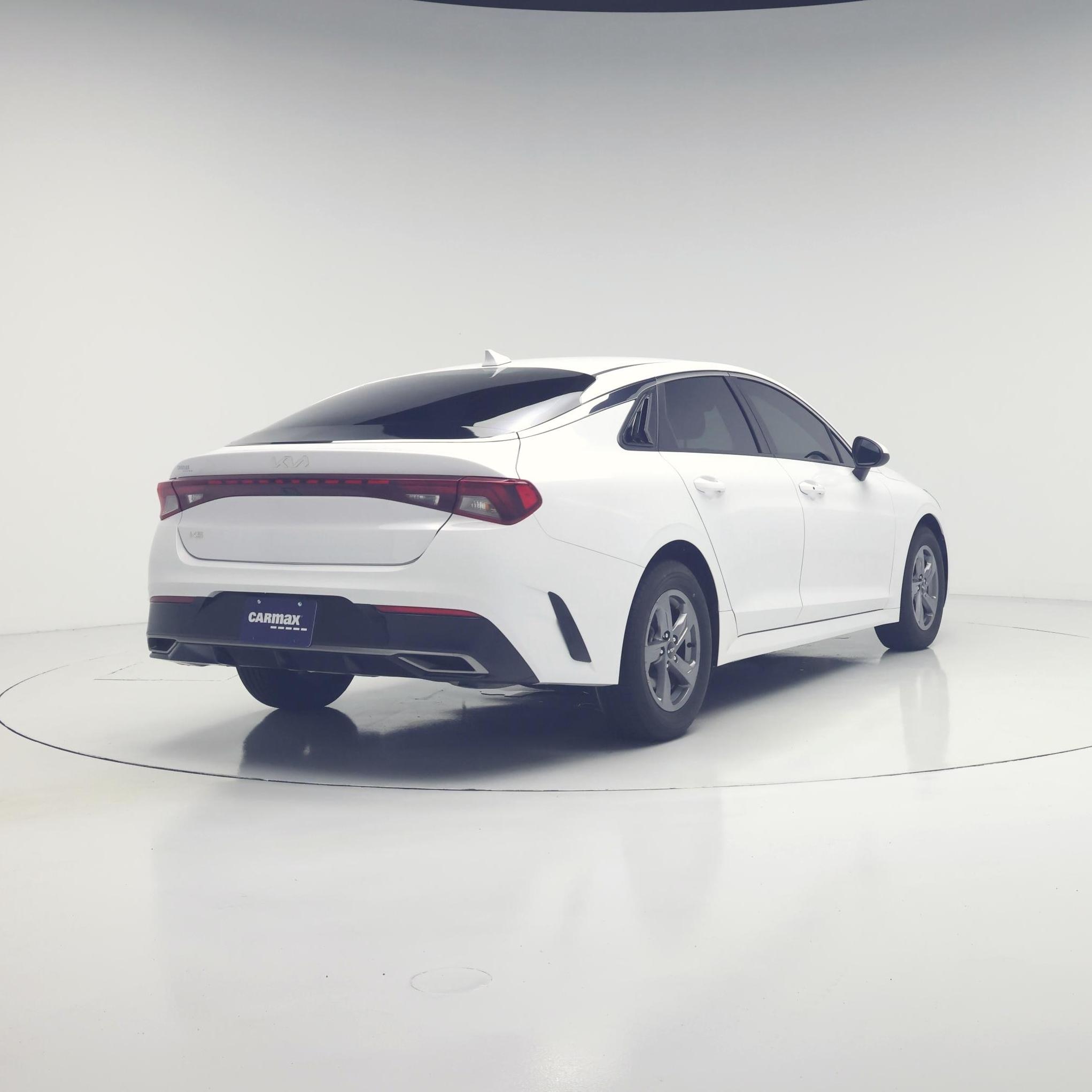 Thumbnail: 2023 Kia K5 - 8