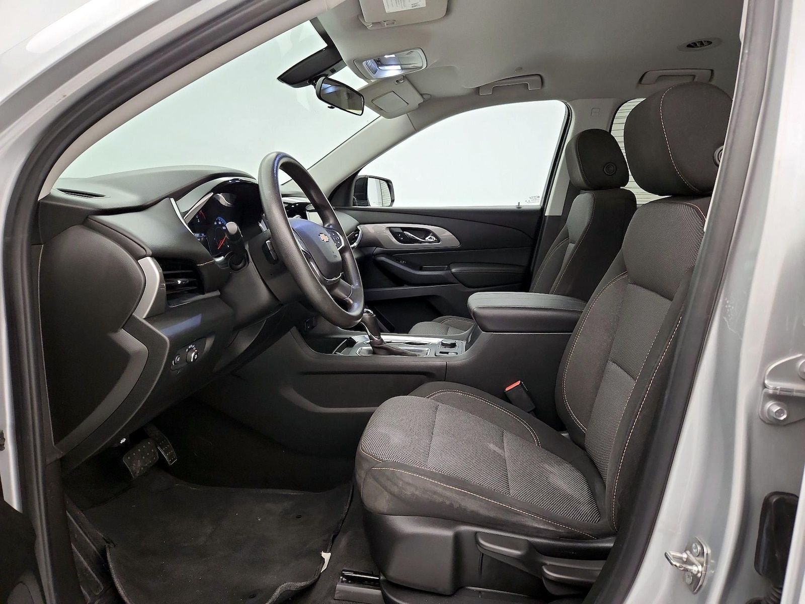 2019 Chevrolet Traverse LS - Photo 12