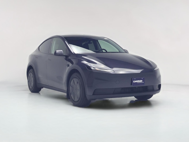 2026 Tesla Model Y Standard Range -
                  Naperville, IL