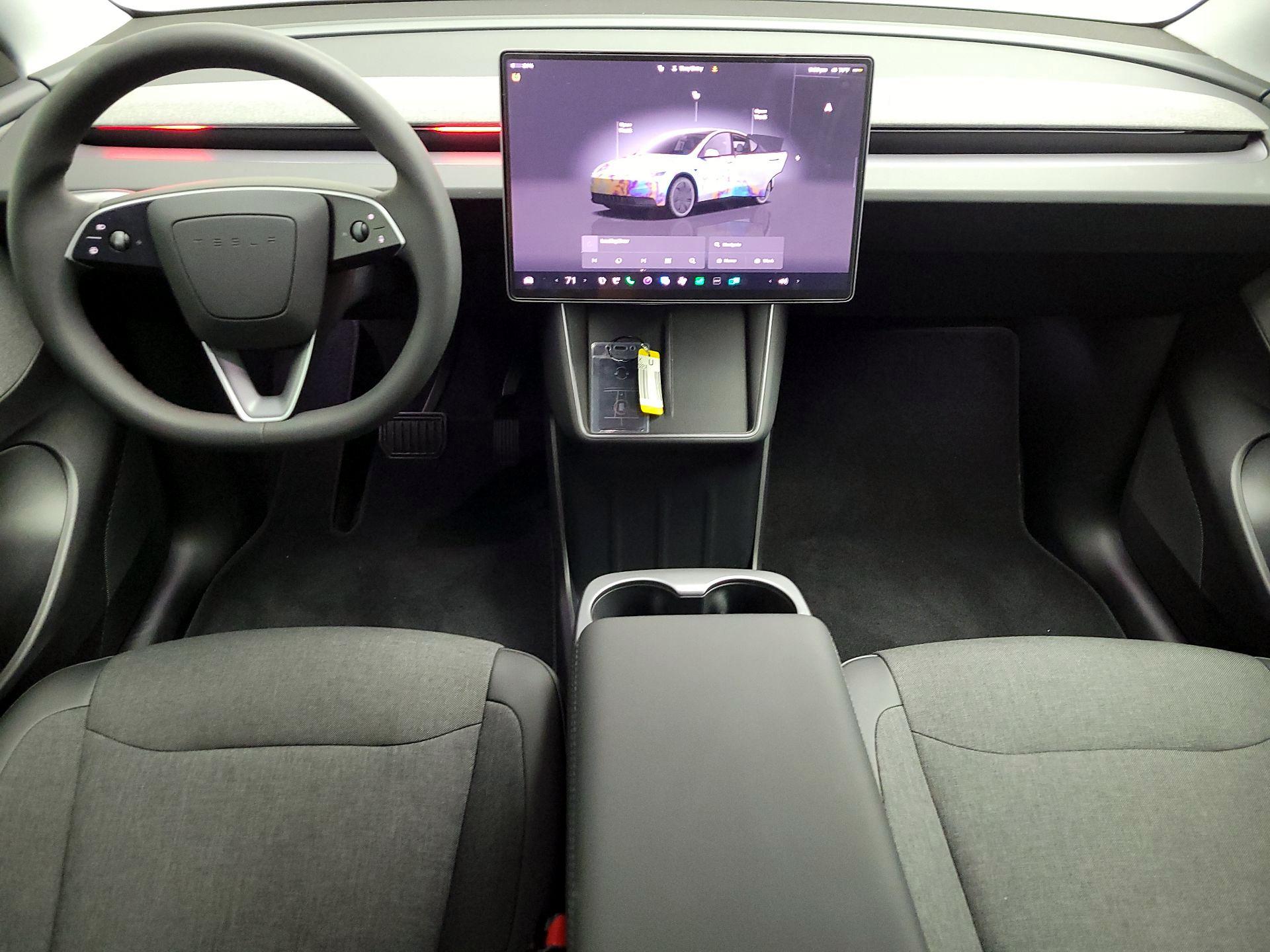 Thumbnail: 2026 Tesla Model Y - 9