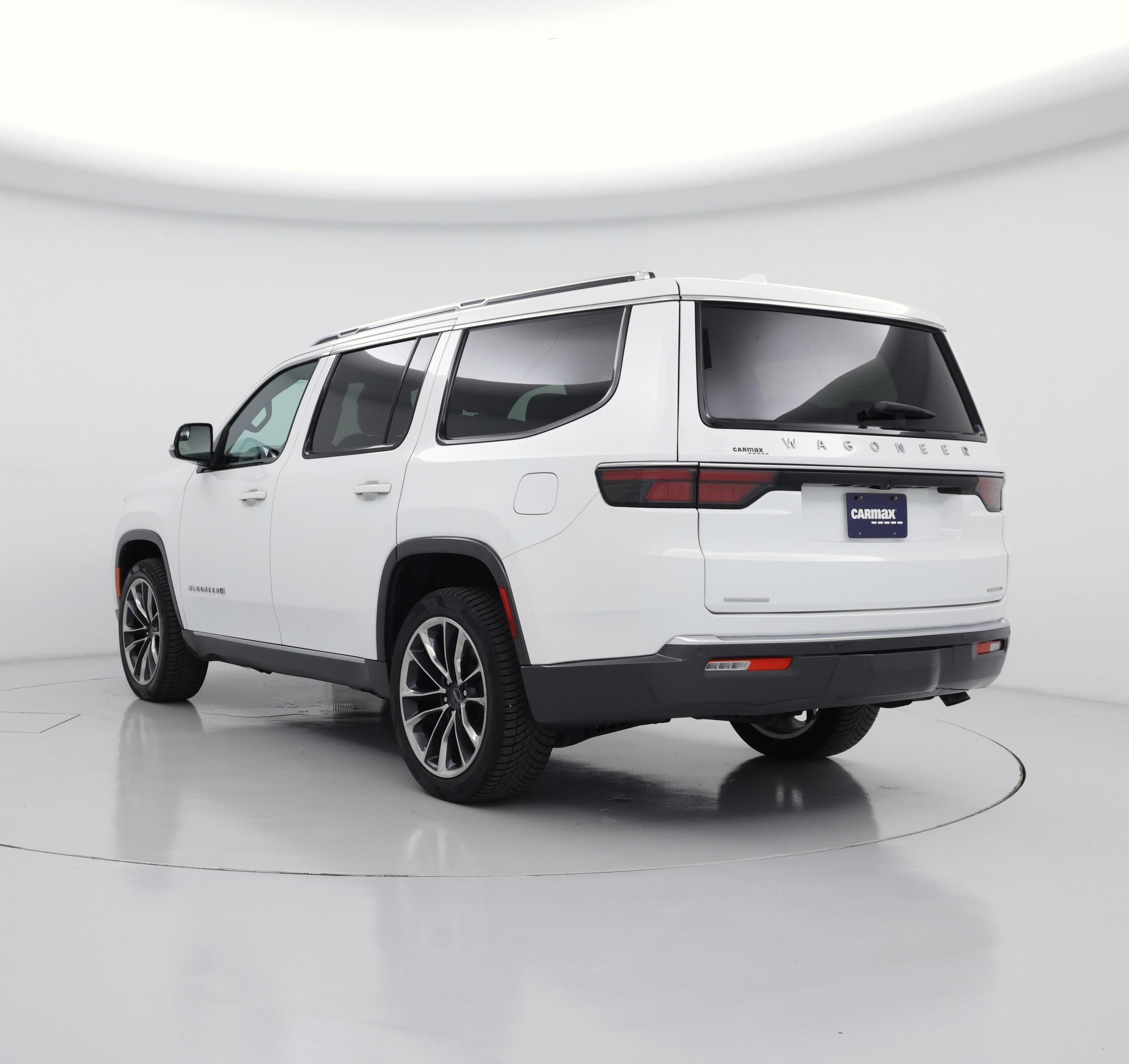 Thumbnail: 2022 Jeep Wagoneer - 2
