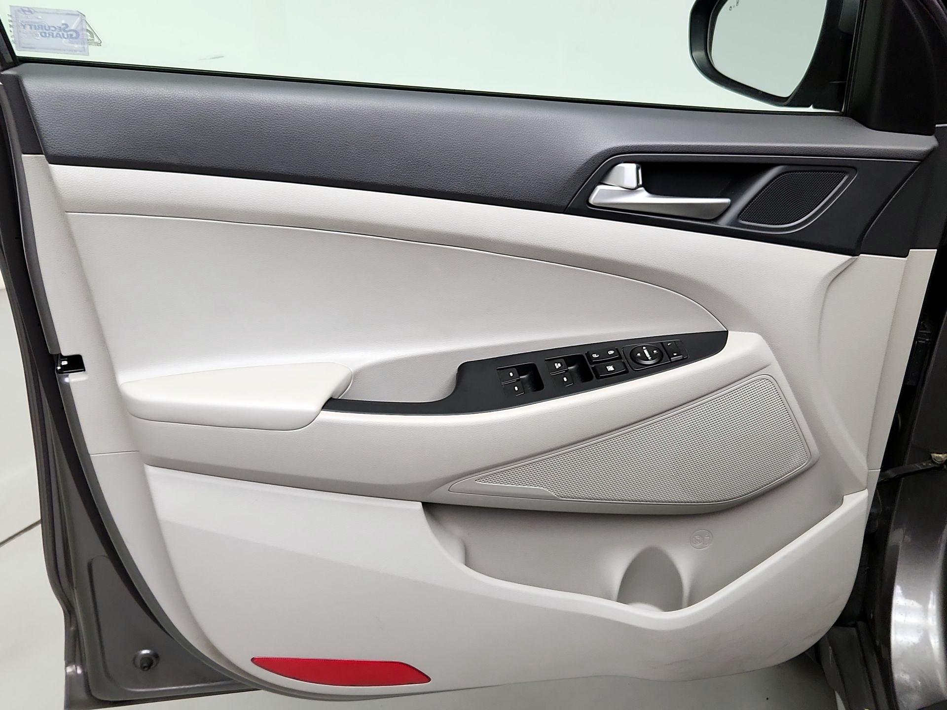 Thumbnail: 2020 Hyundai Tucson - 12