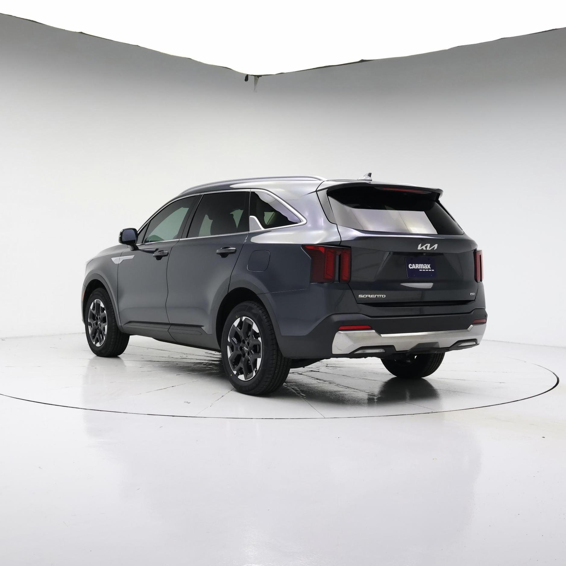 Thumbnail: 2025 Kia Sorento - 2