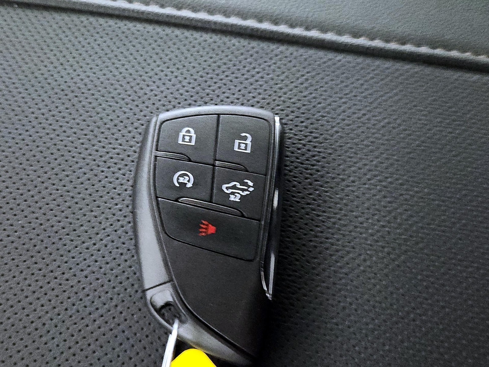 2024 GMC Sierra 1500 AT4 - Photo 25