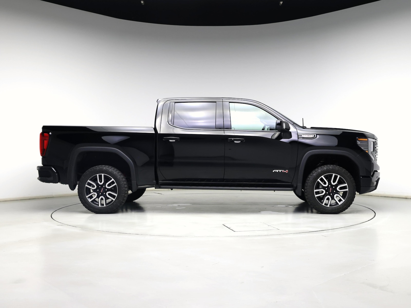 2024 GMC Sierra 1500 AT4 - Photo 8