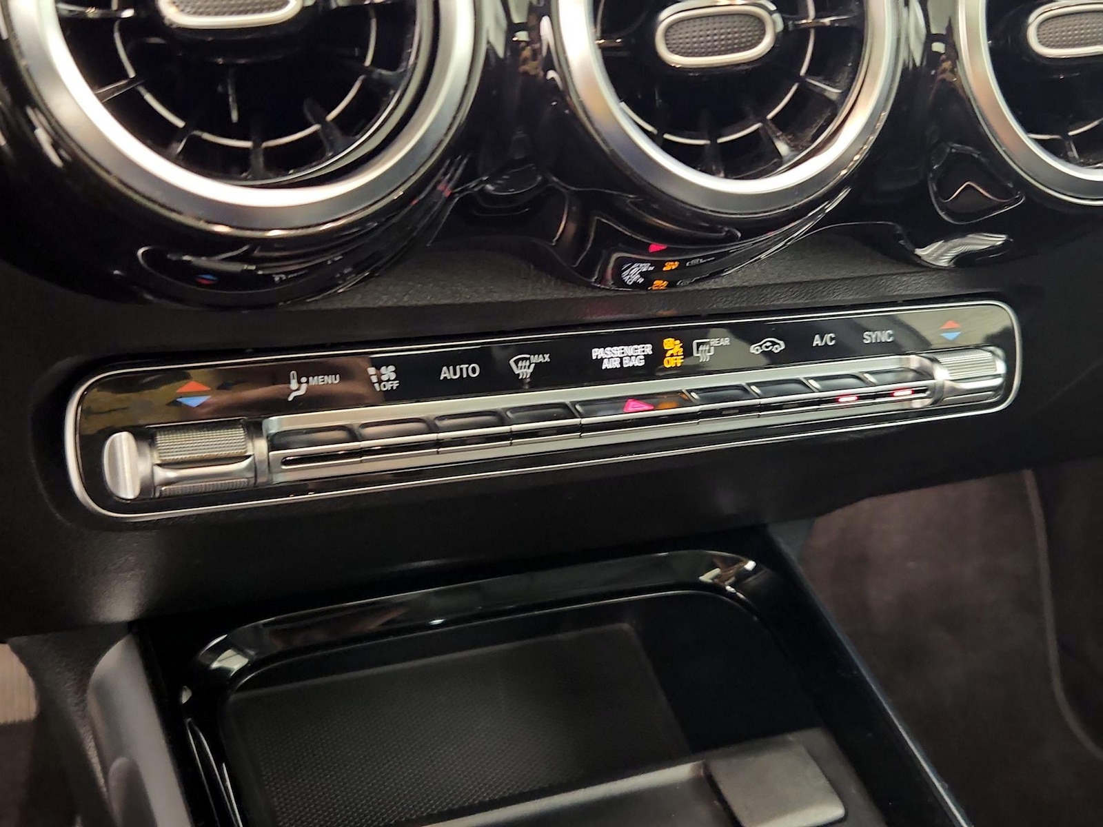 2021 Mercedes-Benz GLB Base - Photo 17