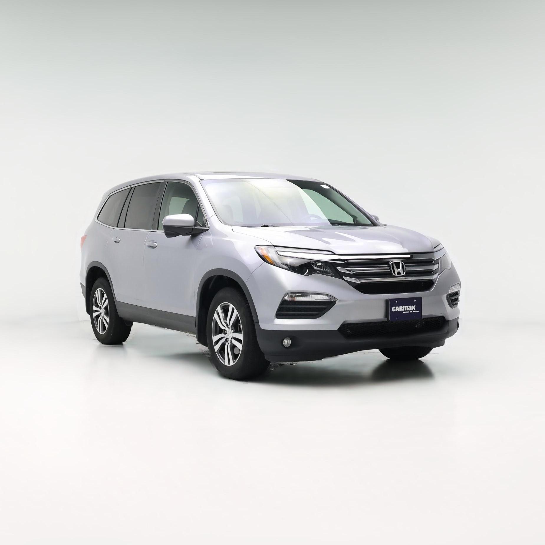 Thumbnail: 2017 Honda Pilot - 1