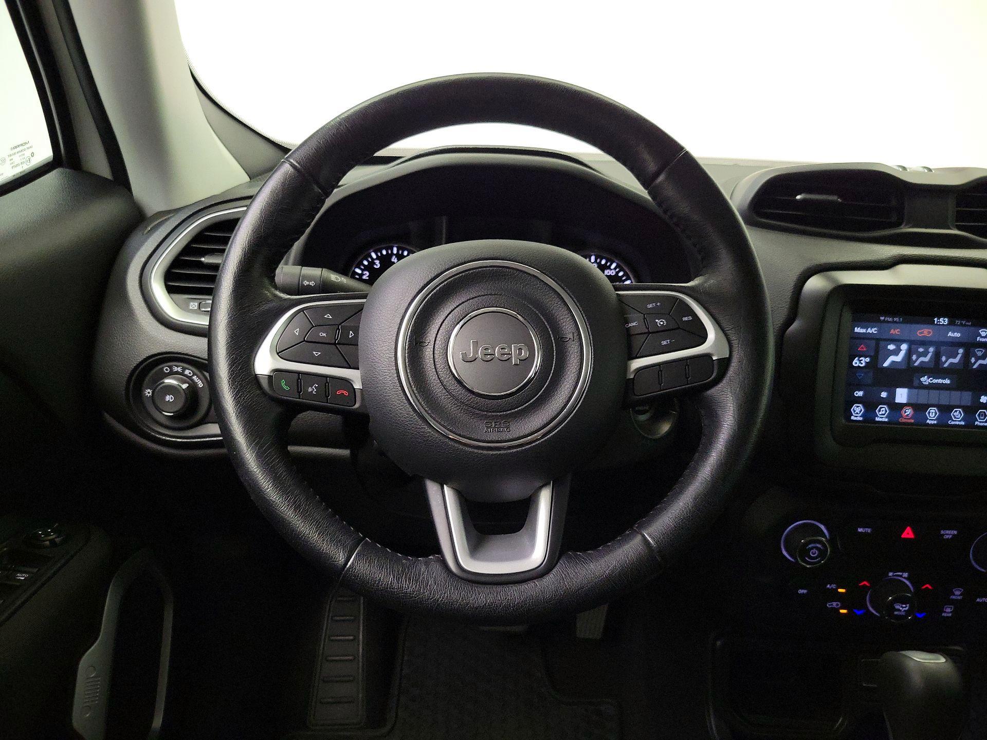 Thumbnail: 2020 Jeep Renegade - 10