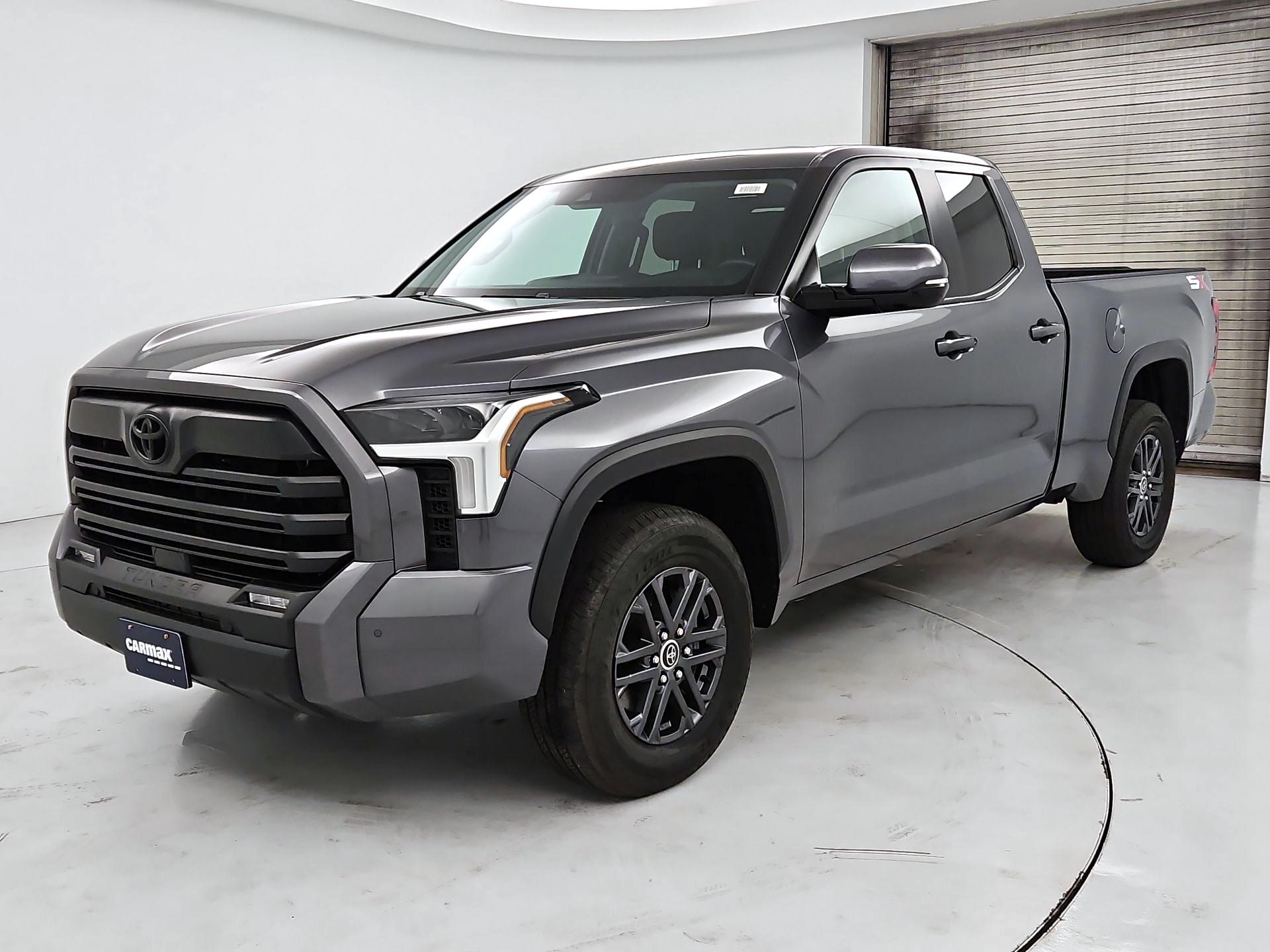 Thumbnail: 2024 Toyota Tundra - 3