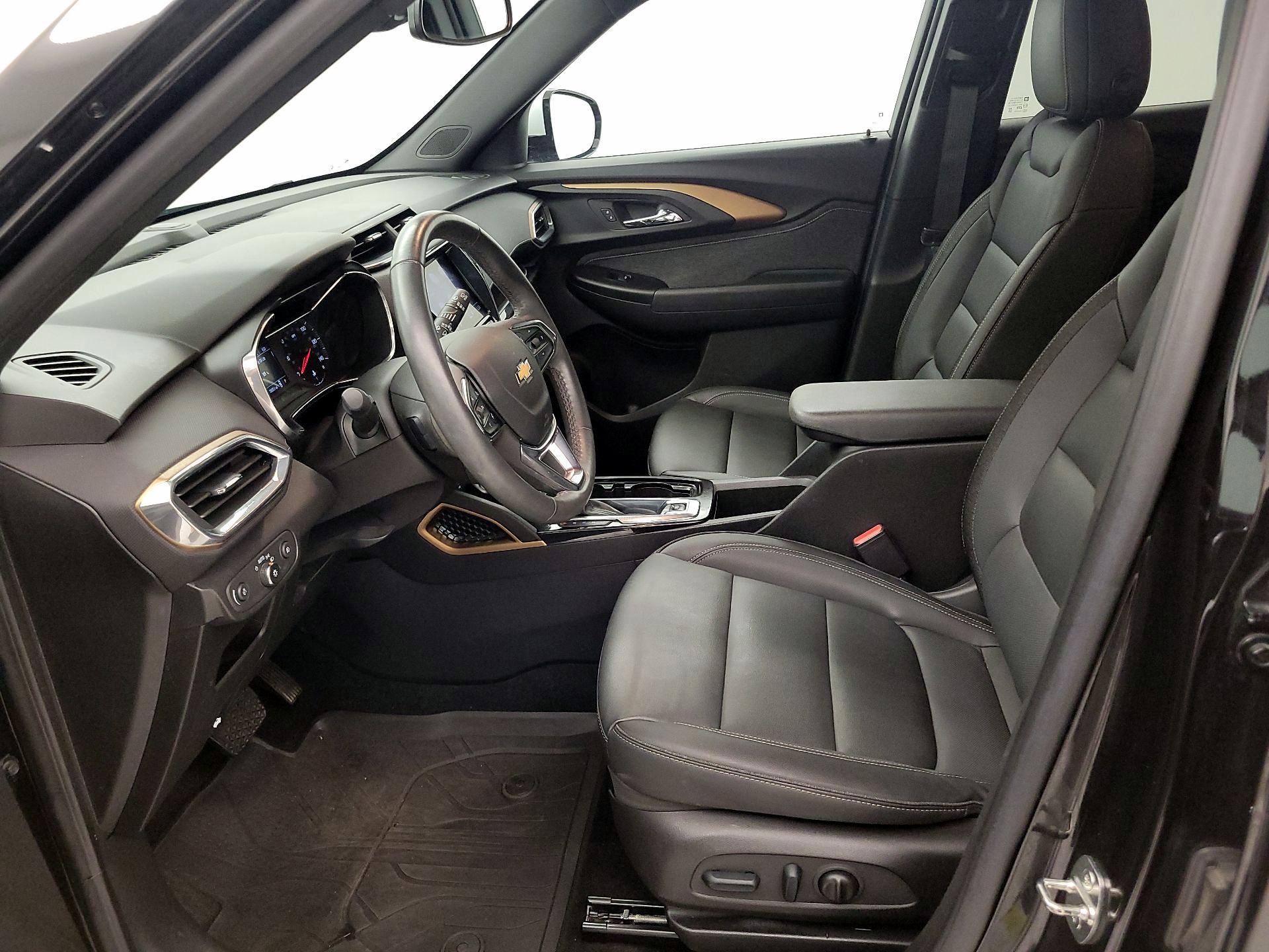 Thumbnail: 2023 Chevrolet TrailBlazer - 11