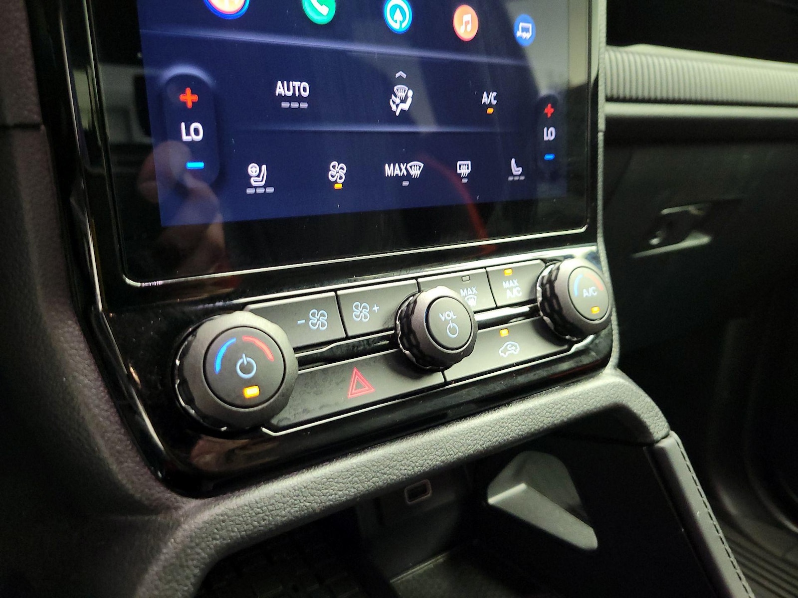2025 Ford Ranger Raptor - Photo 15