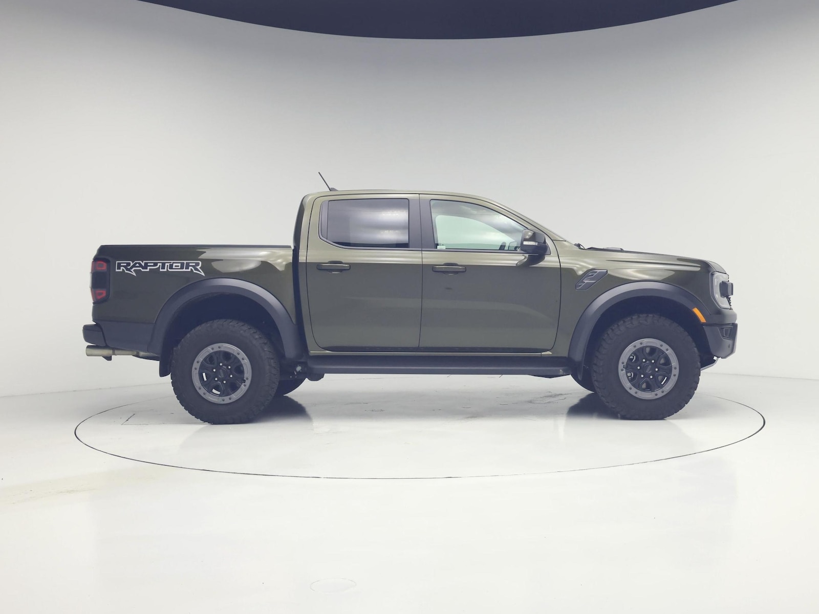 2025 Ford Ranger Raptor - Photo 8