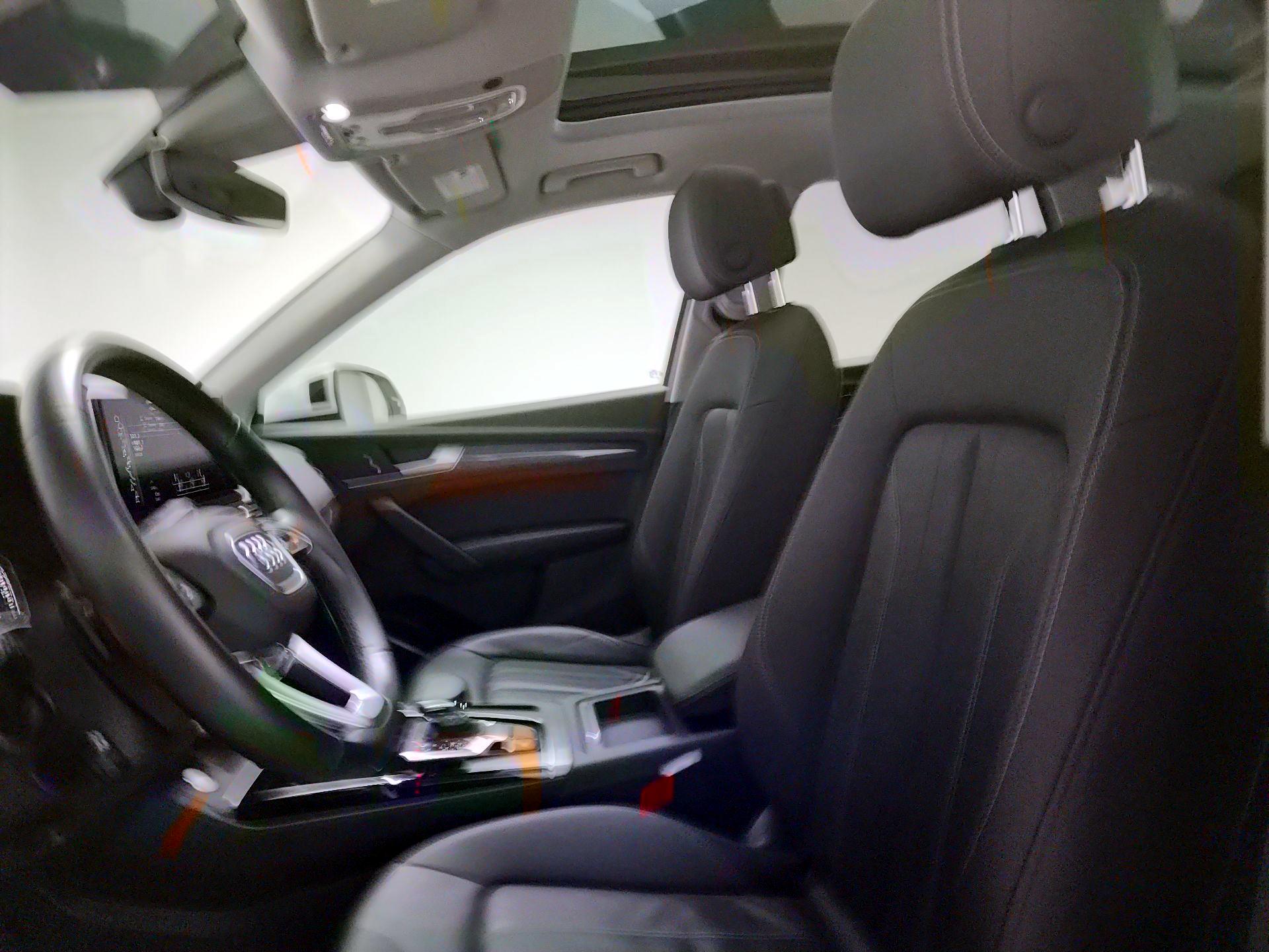 Thumbnail: 2021 Audi Q5 - 19
