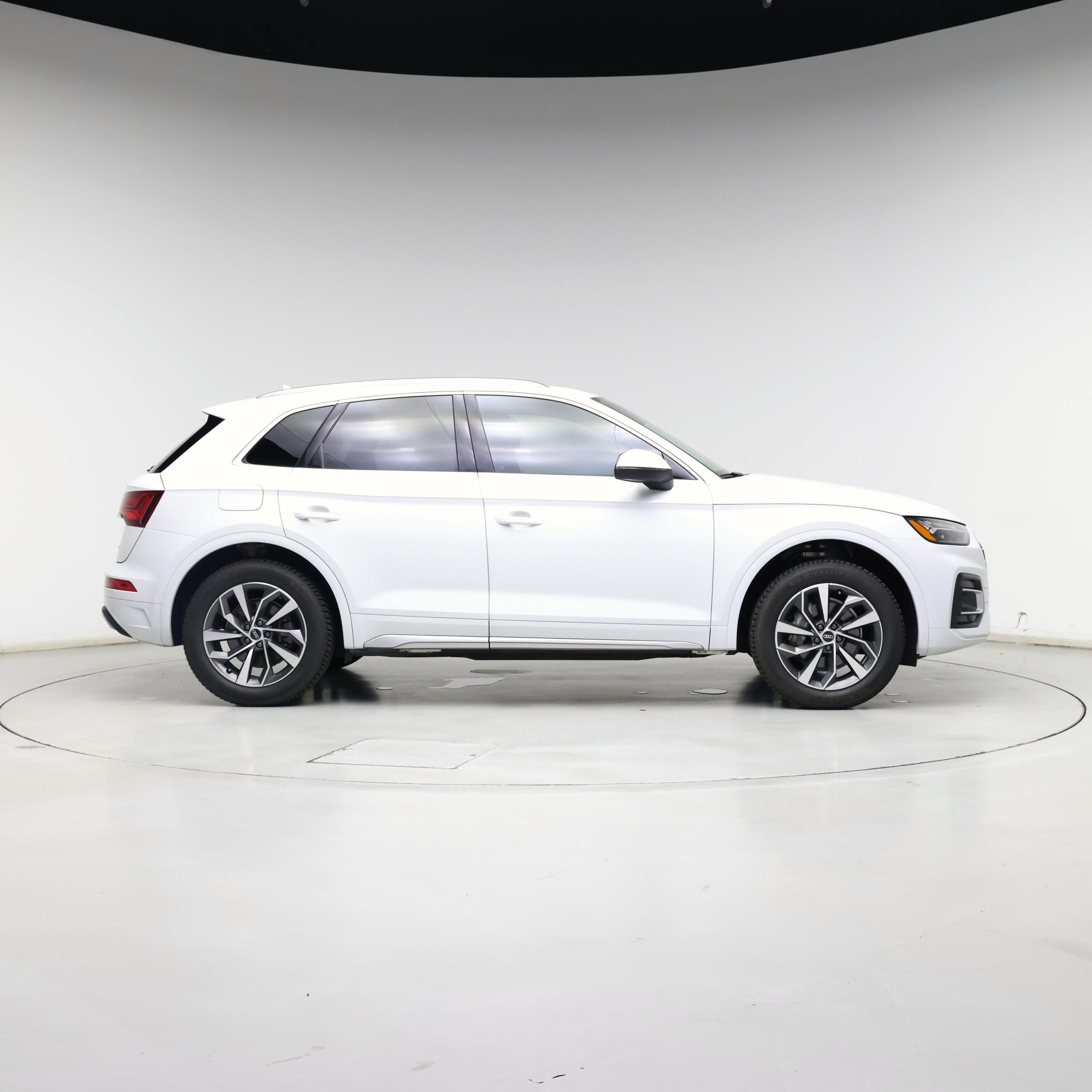 Thumbnail: 2021 Audi Q5 - 7