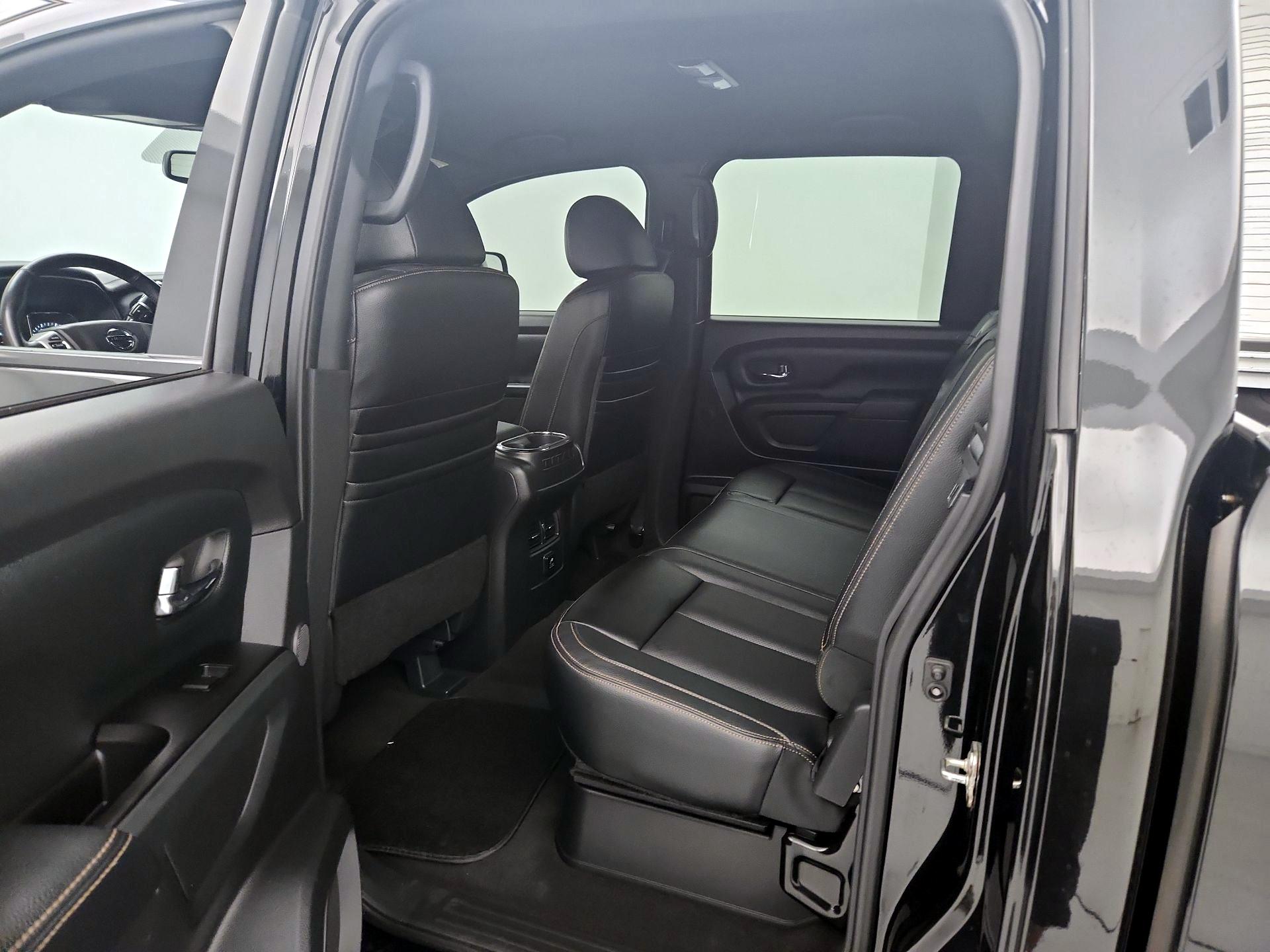 Thumbnail: 2018 Nissan Titan - 19