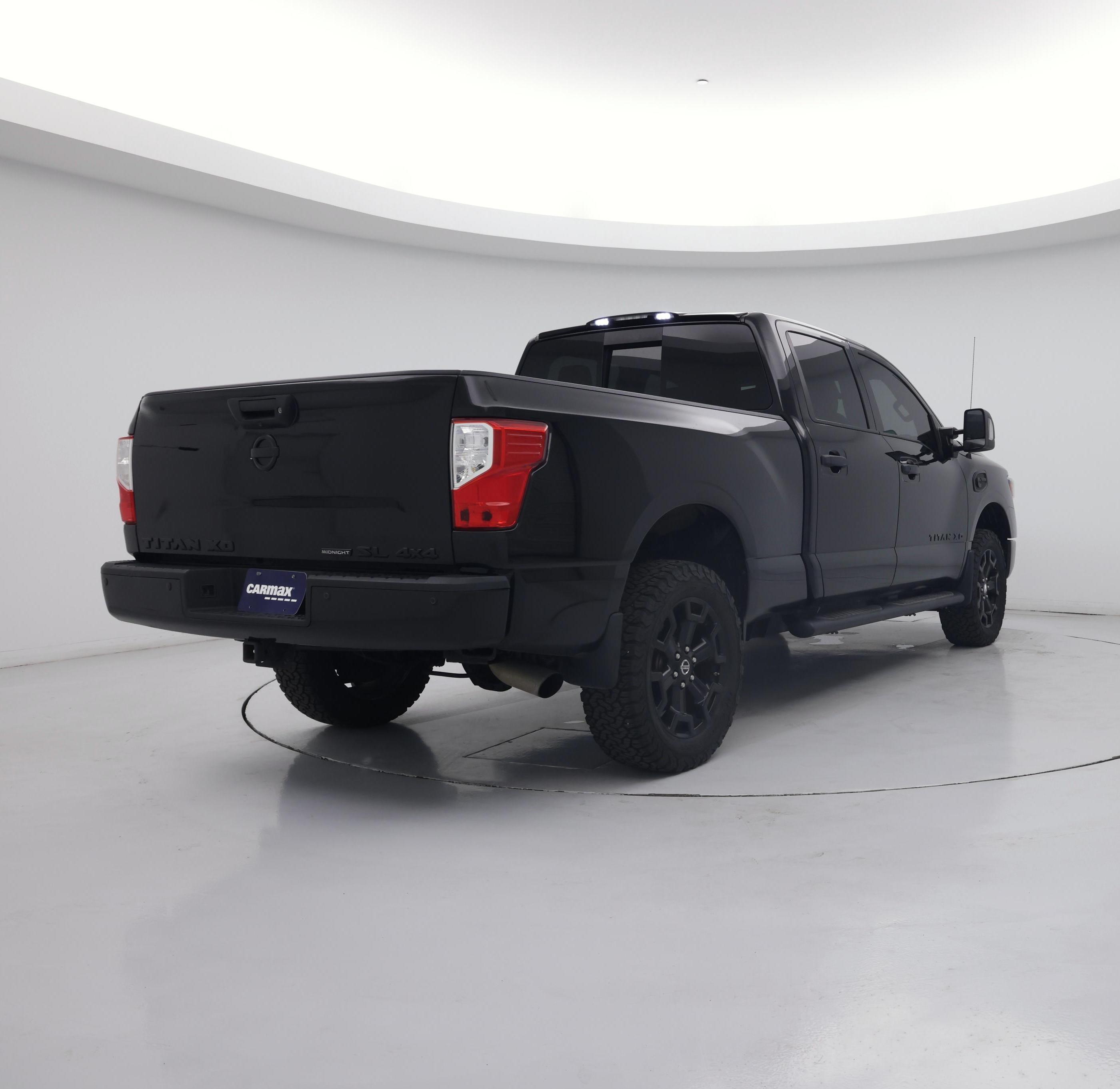 Thumbnail: 2018 Nissan Titan - 8