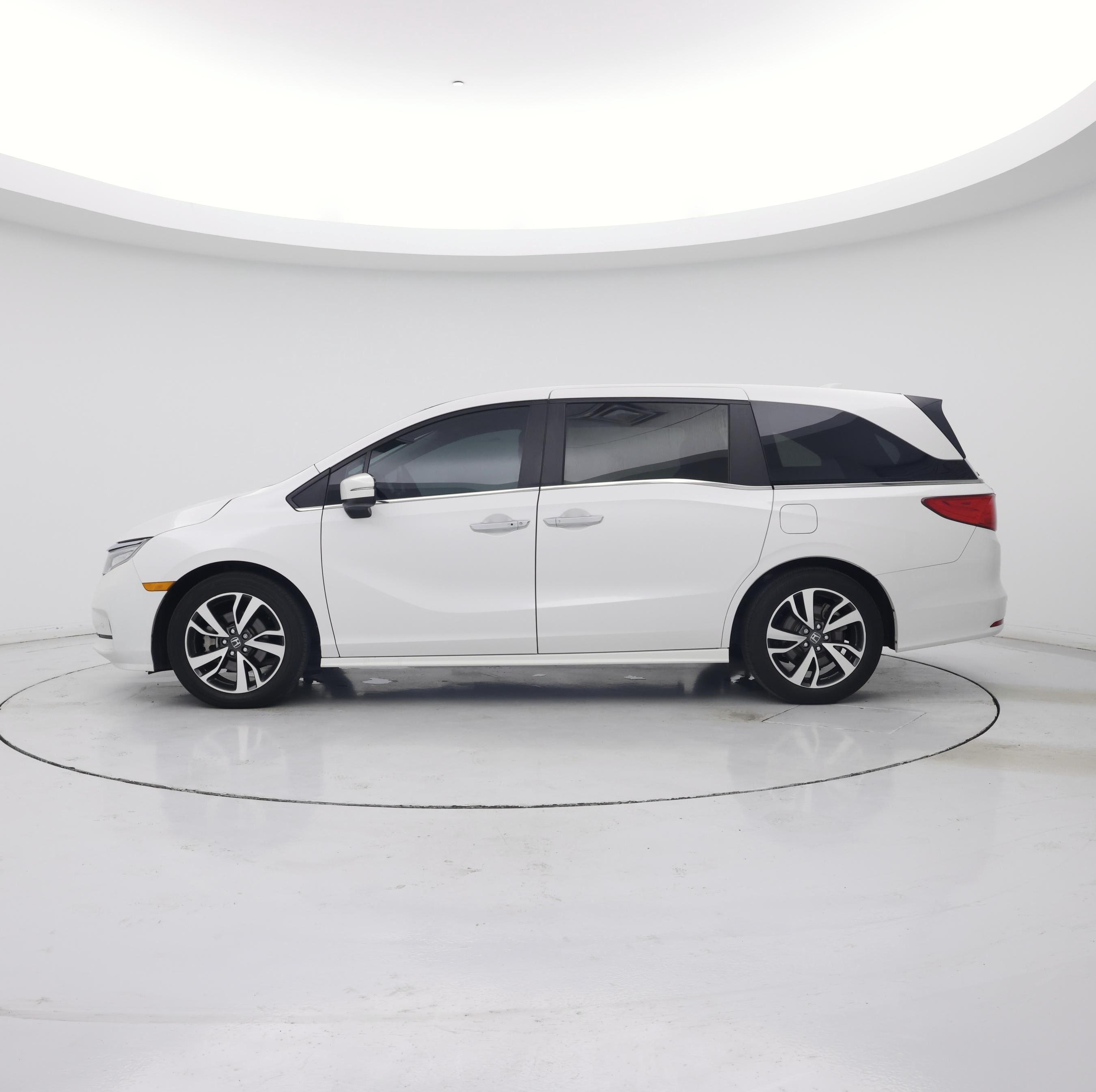 Thumbnail: 2024 Honda Odyssey - 3
