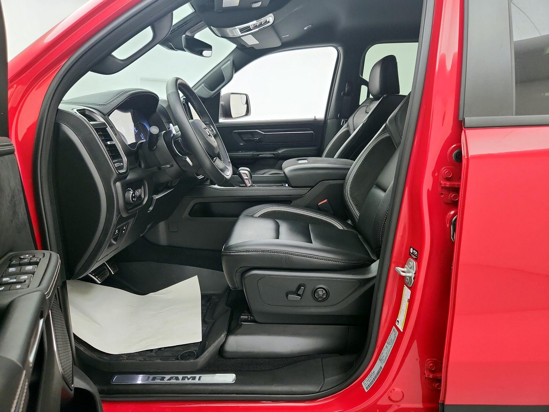 Thumbnail: 2025 RAM 1500 - 11