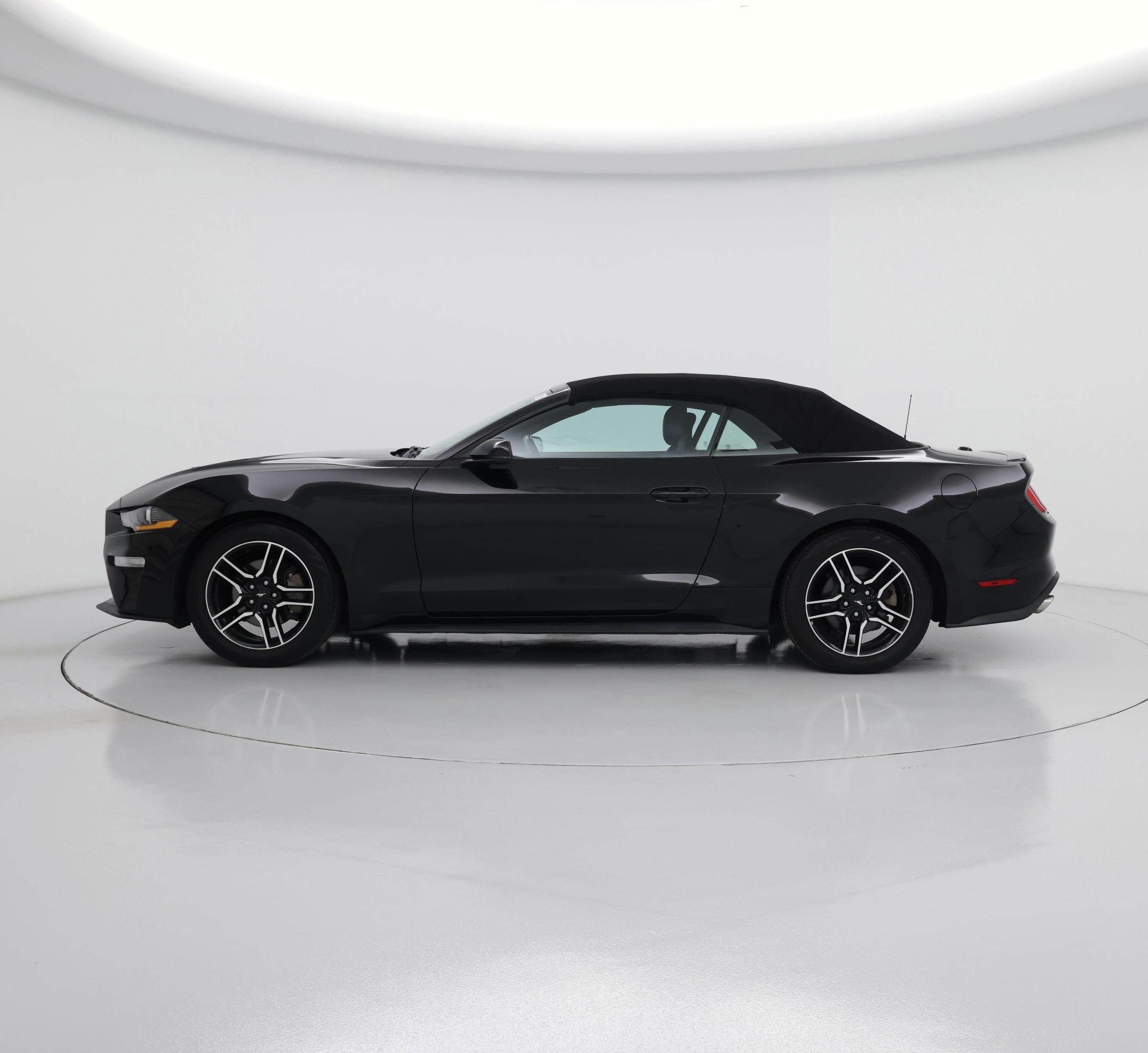 Thumbnail: 2018 Ford Mustang - 3