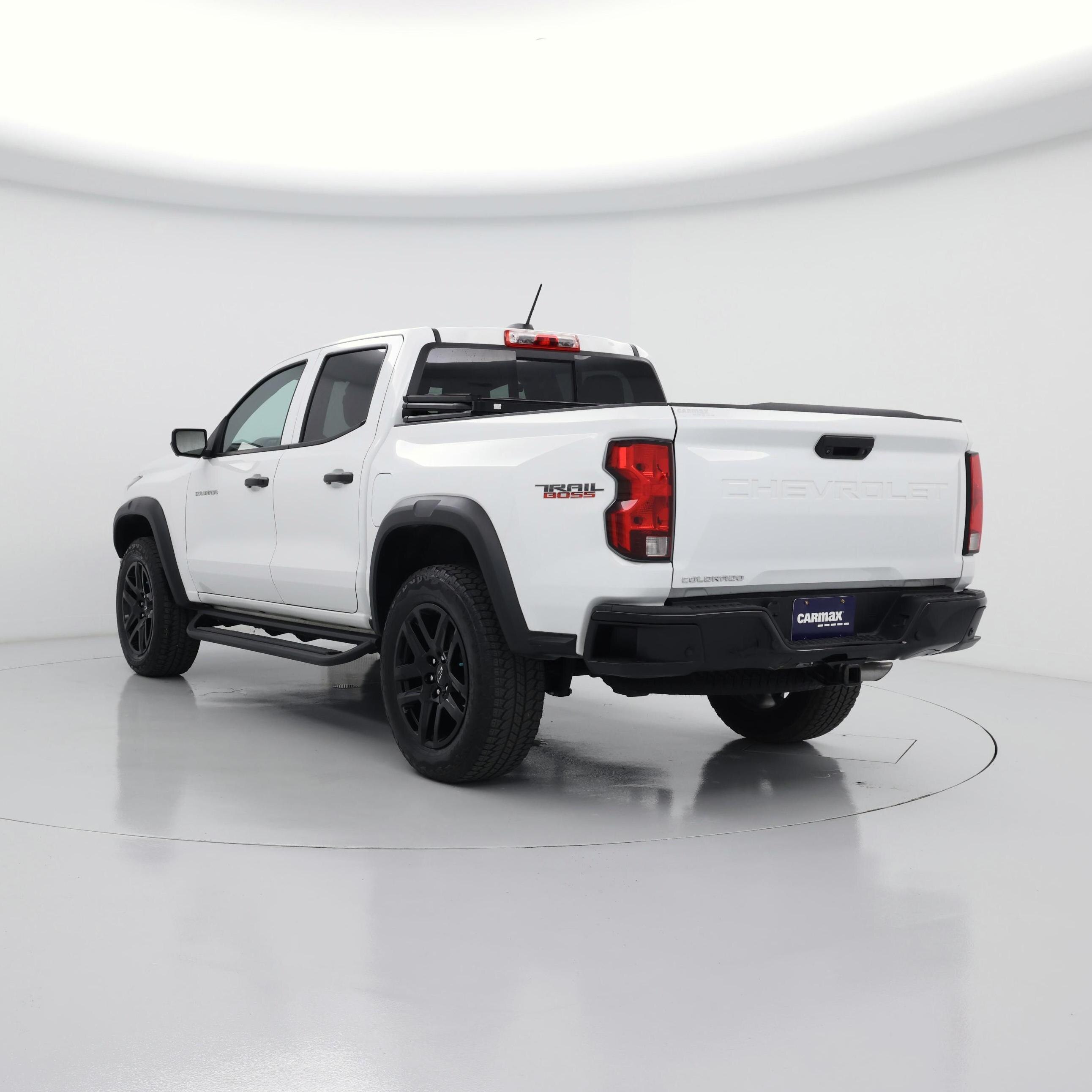 Thumbnail: 2024 Chevrolet Colorado - 2