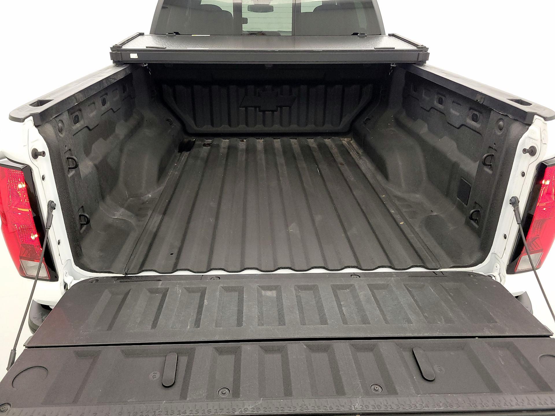 Thumbnail: 2024 Chevrolet Colorado - 20