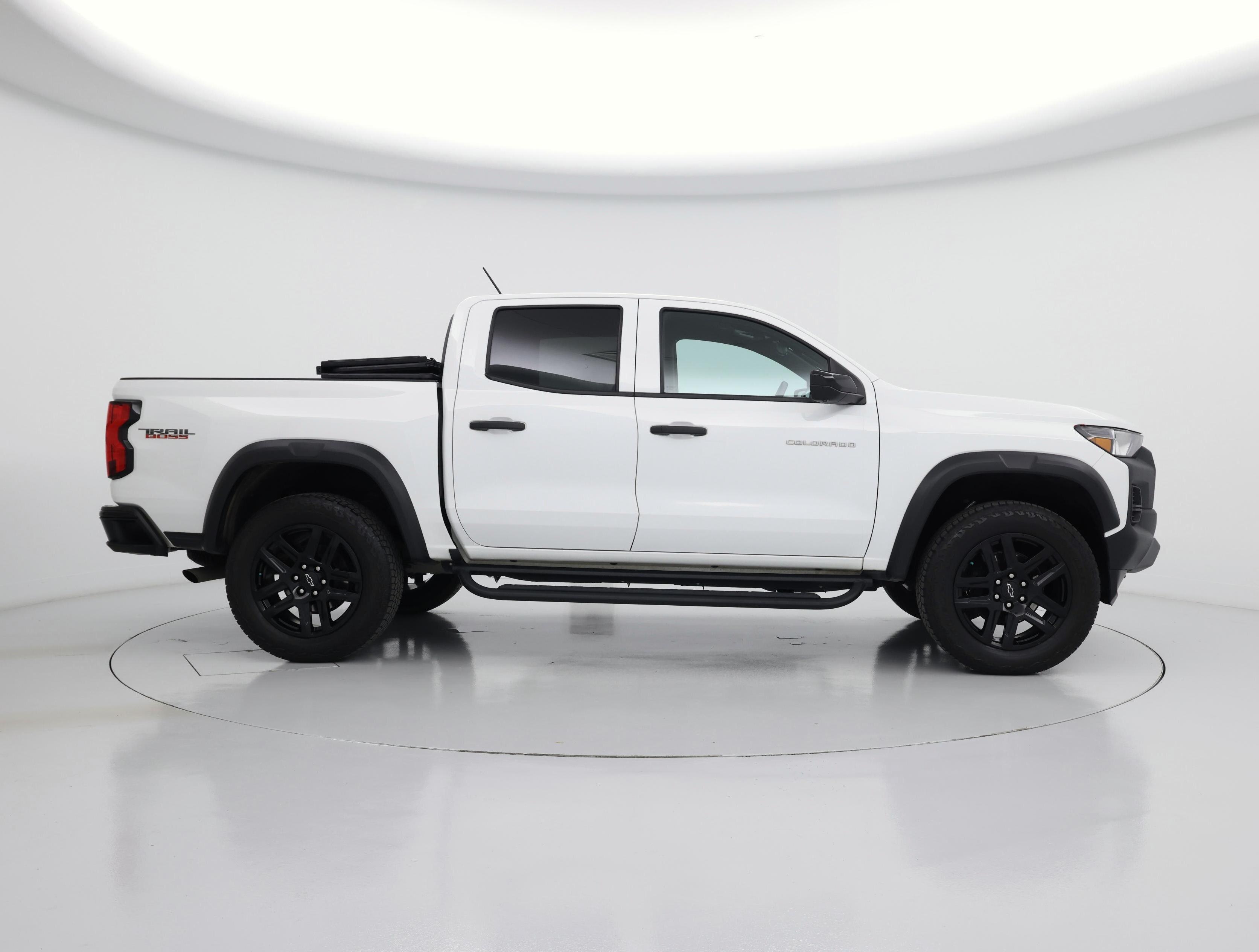 Thumbnail: 2024 Chevrolet Colorado - 7
