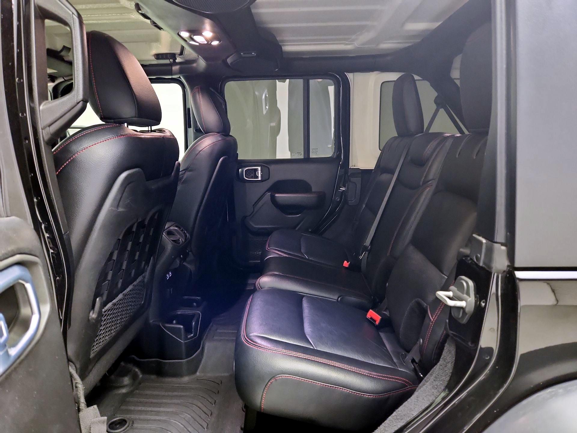 Thumbnail: 2021 Jeep Wrangler - 20