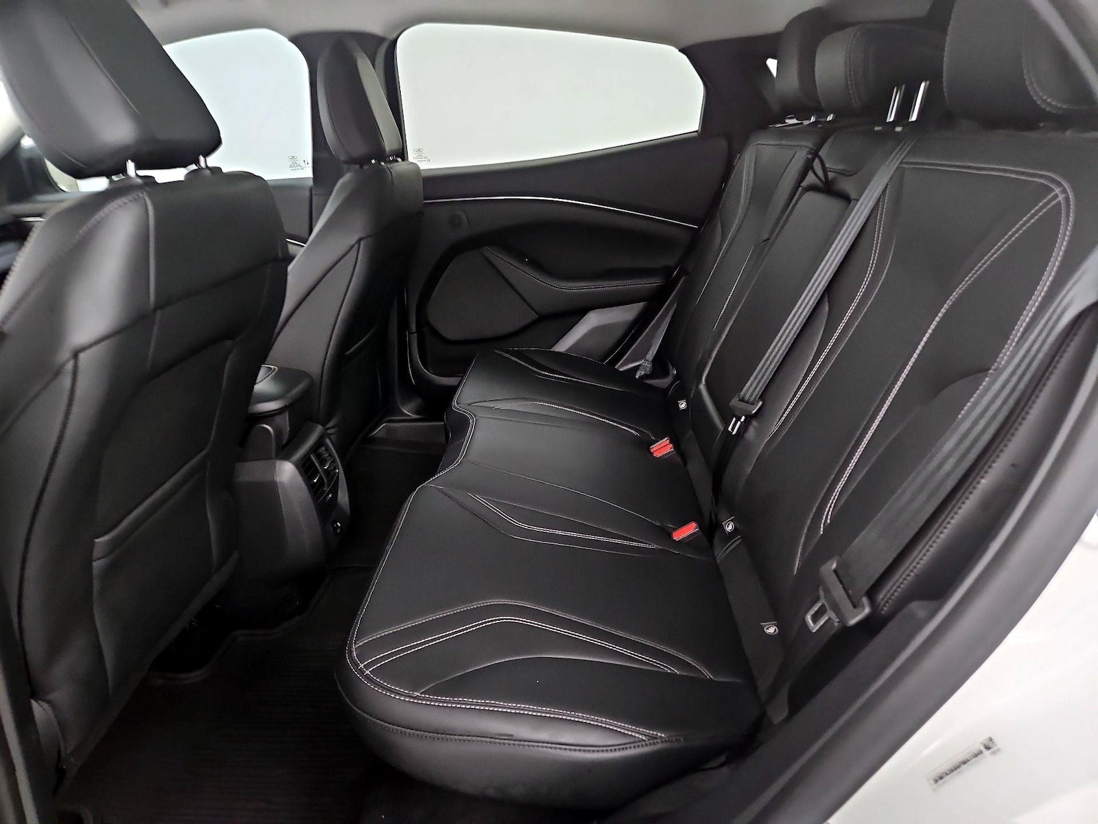 2023 Ford Mustang Mach-E Premium AWD - Photo 20